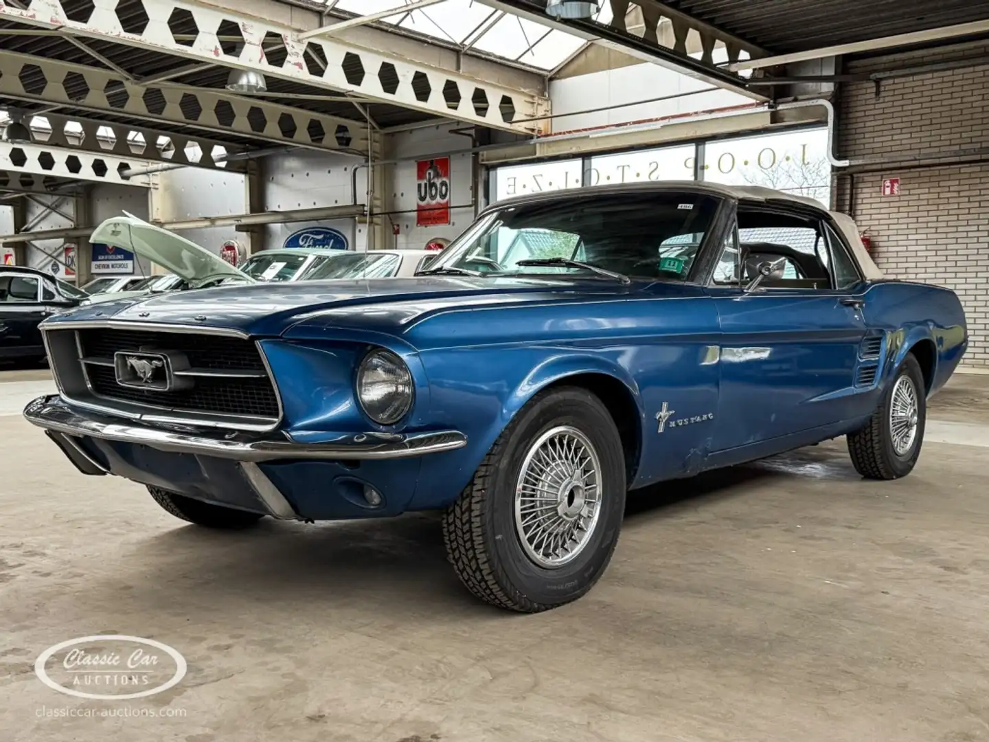Ford Mustang Convertible  - ONLINE AUCTION Blauw - 1
