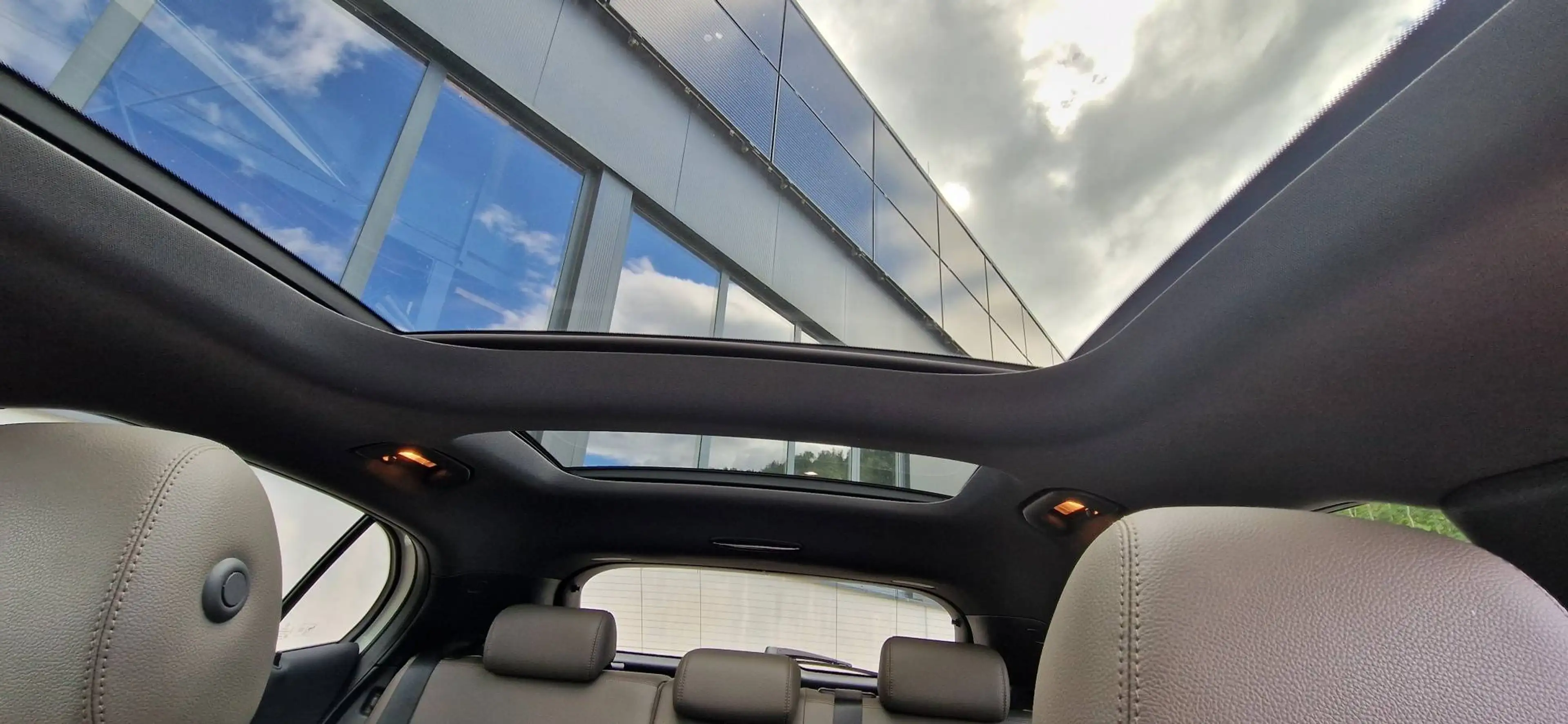 Mercedes-Benz GLA 200 Edition Lifestyle 4 Matic — photo 13