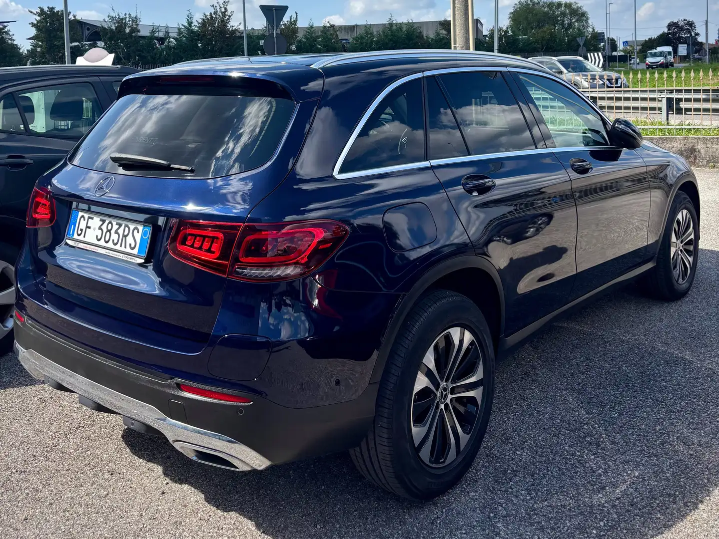 Mercedes-Benz GLC 300 GLC - X253  de phev (eq-power) Sport 4matic auto Blu/Azzurro - 2