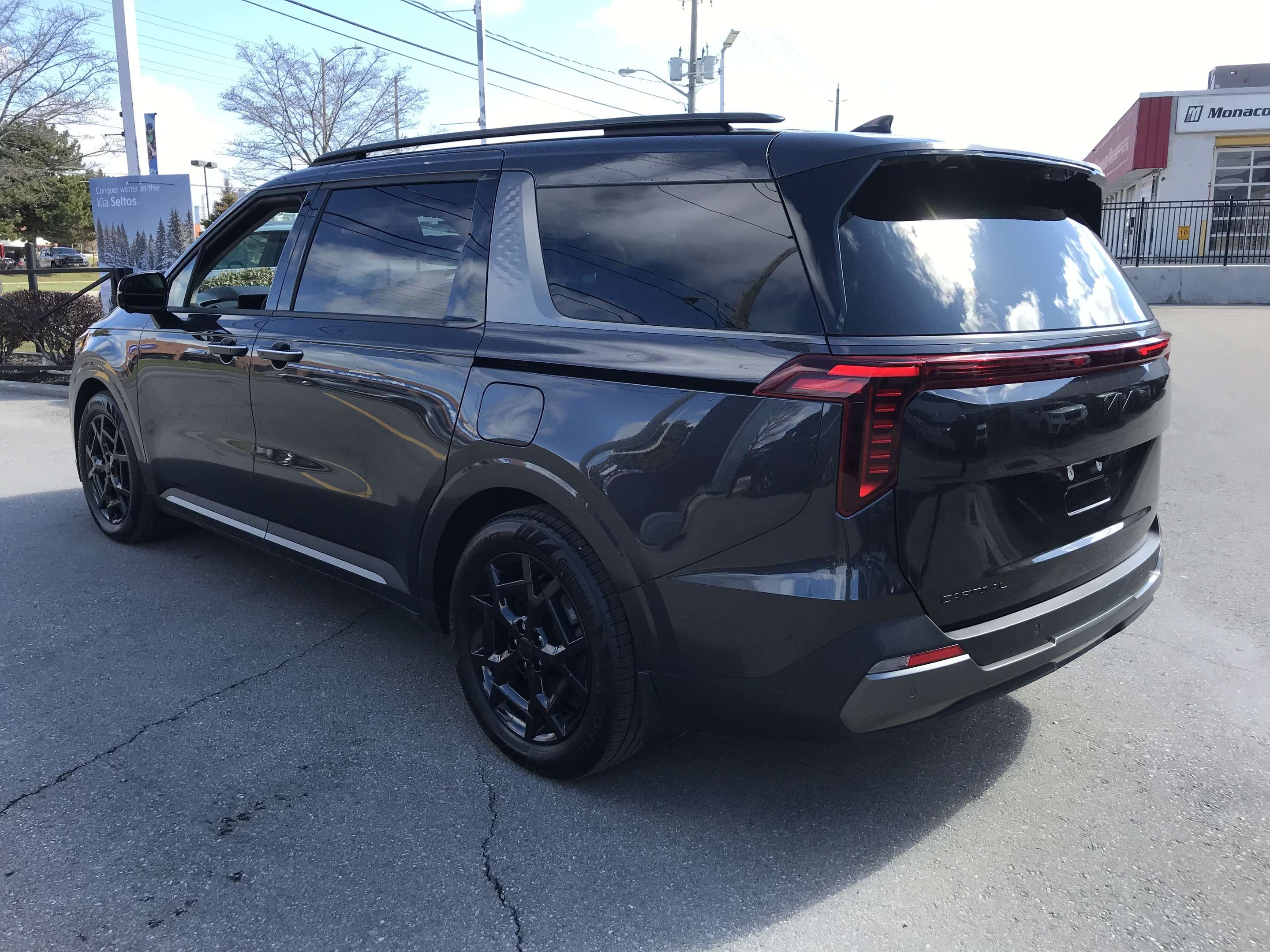 2026 Kia Carnival SX Pkg. | No Accidents | Clean Carfax — снимка 1