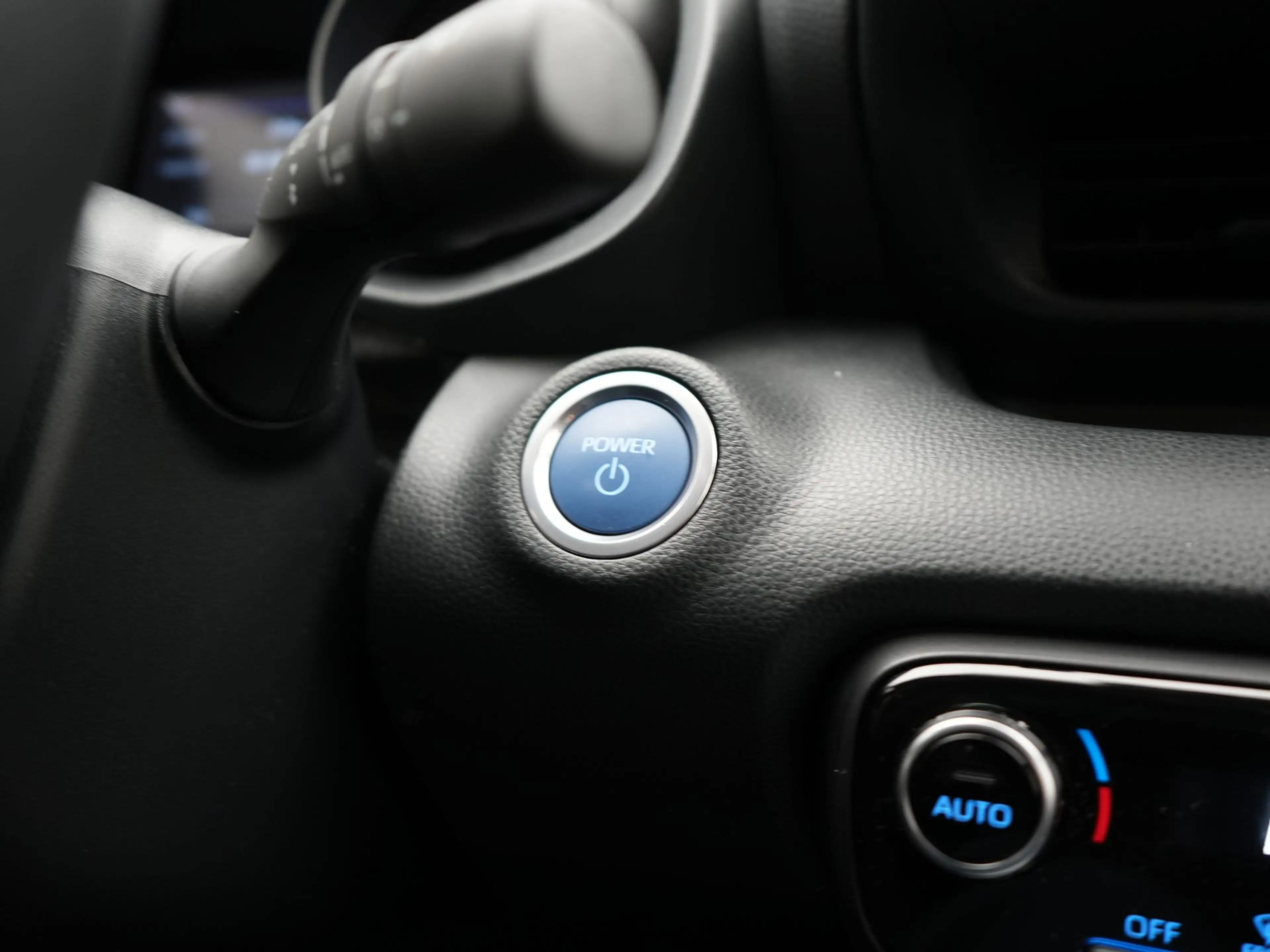 Toyota Yaris 1.5 Hybrid Dynamic — photo 15
