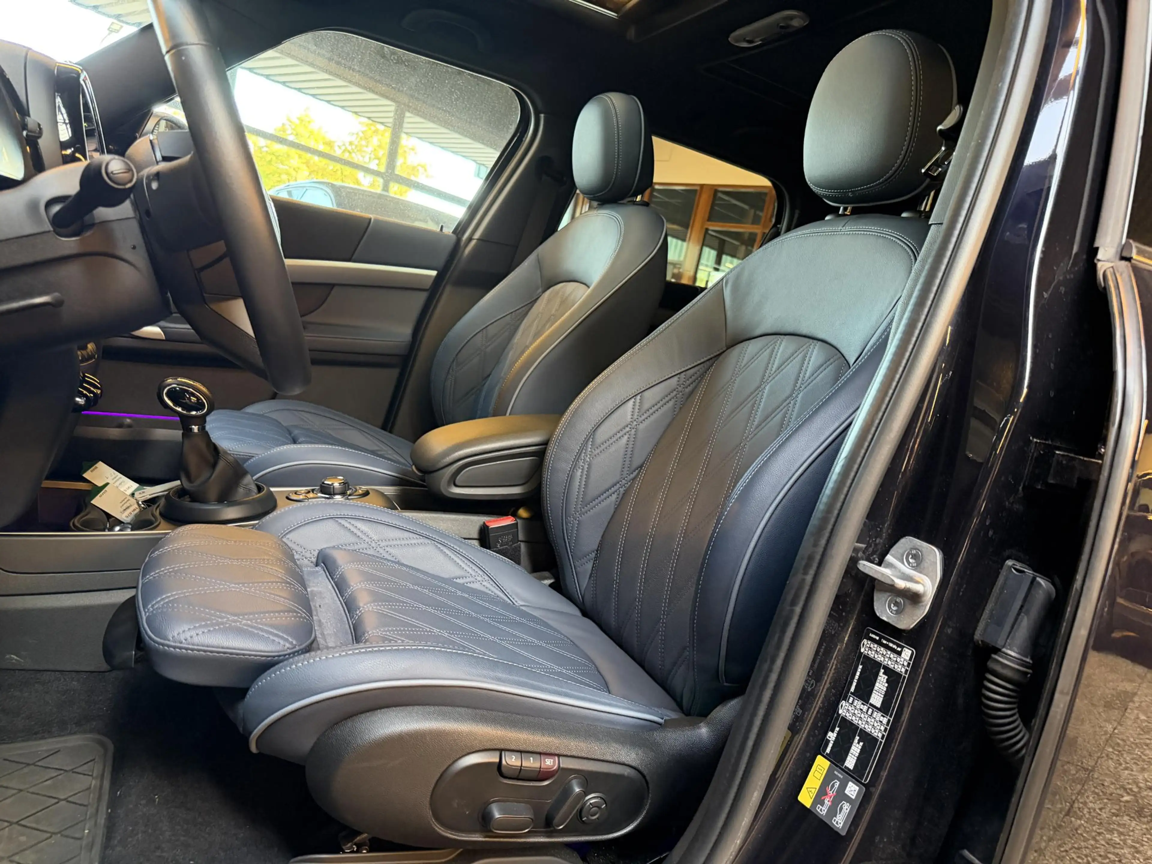 MINI Cooper SE Countryman 1.5 ALL4 Essential | HUD | Pano | Memory | Leder | — photo 7