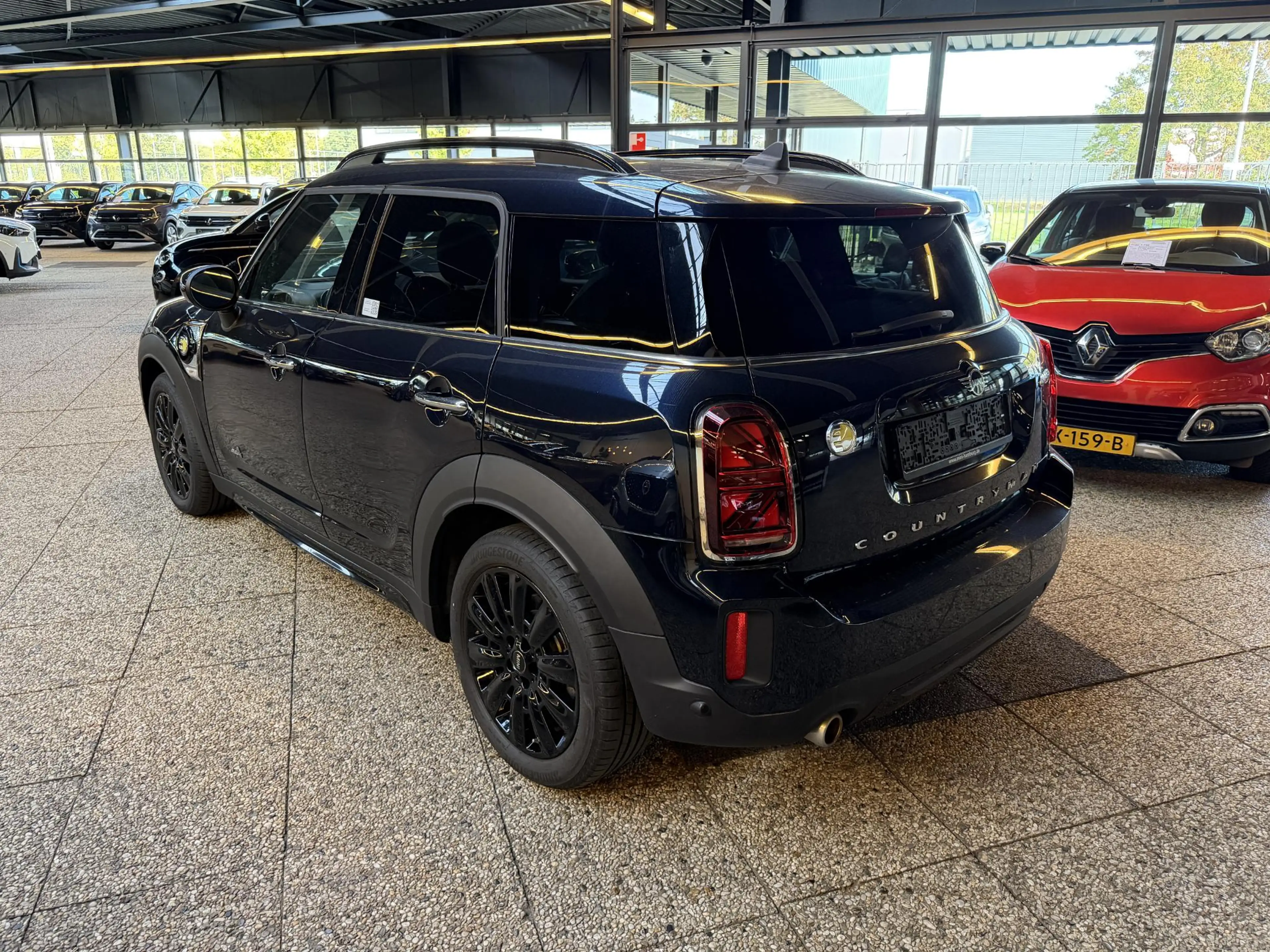 MINI Cooper SE Countryman 1.5 ALL4 Essential | HUD | Pano | Memory | Leder | — photo 3