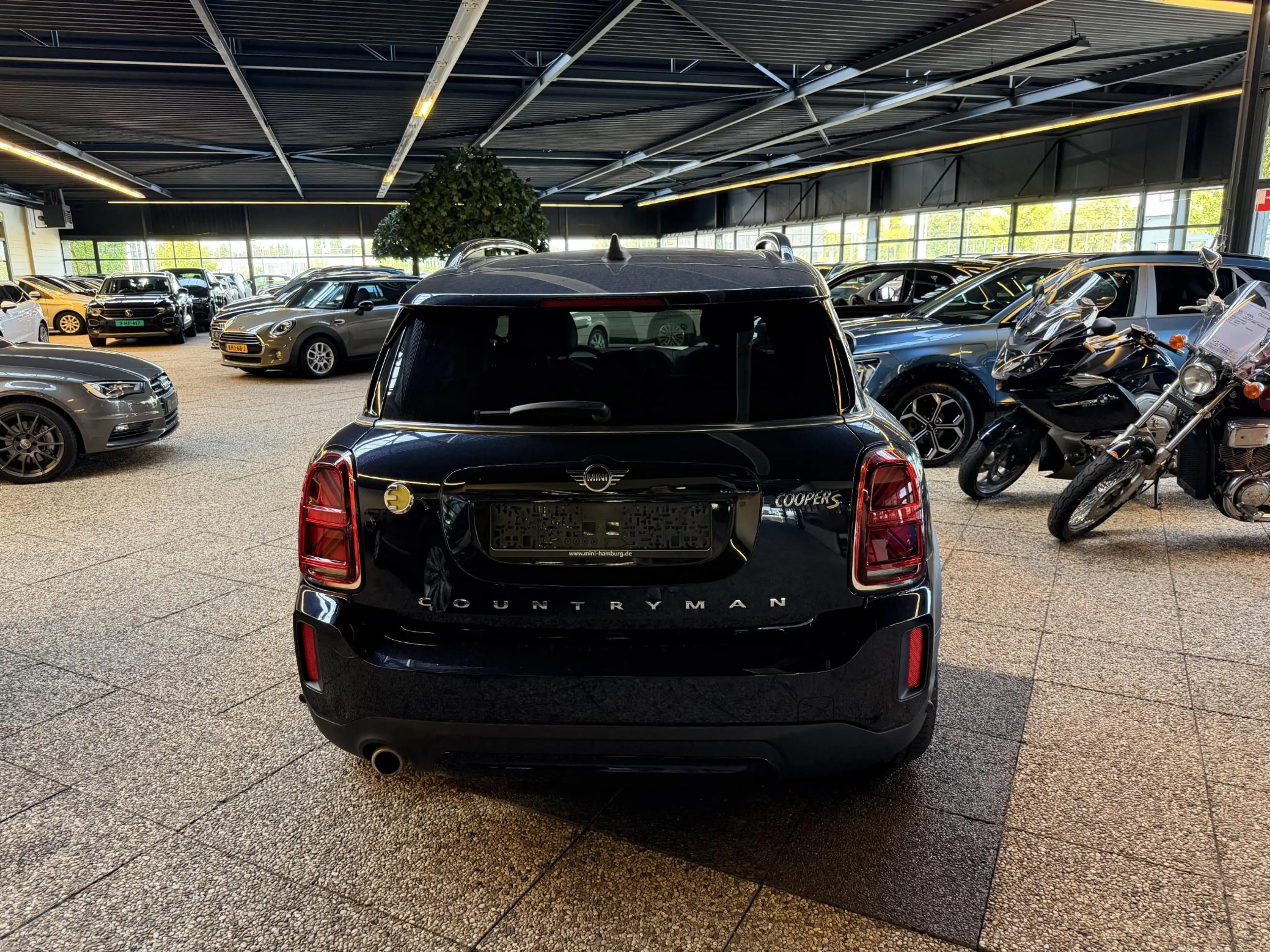 MINI Cooper SE Countryman 1.5 ALL4 Essential | HUD | Pano | Memory | Leder | — photo 4