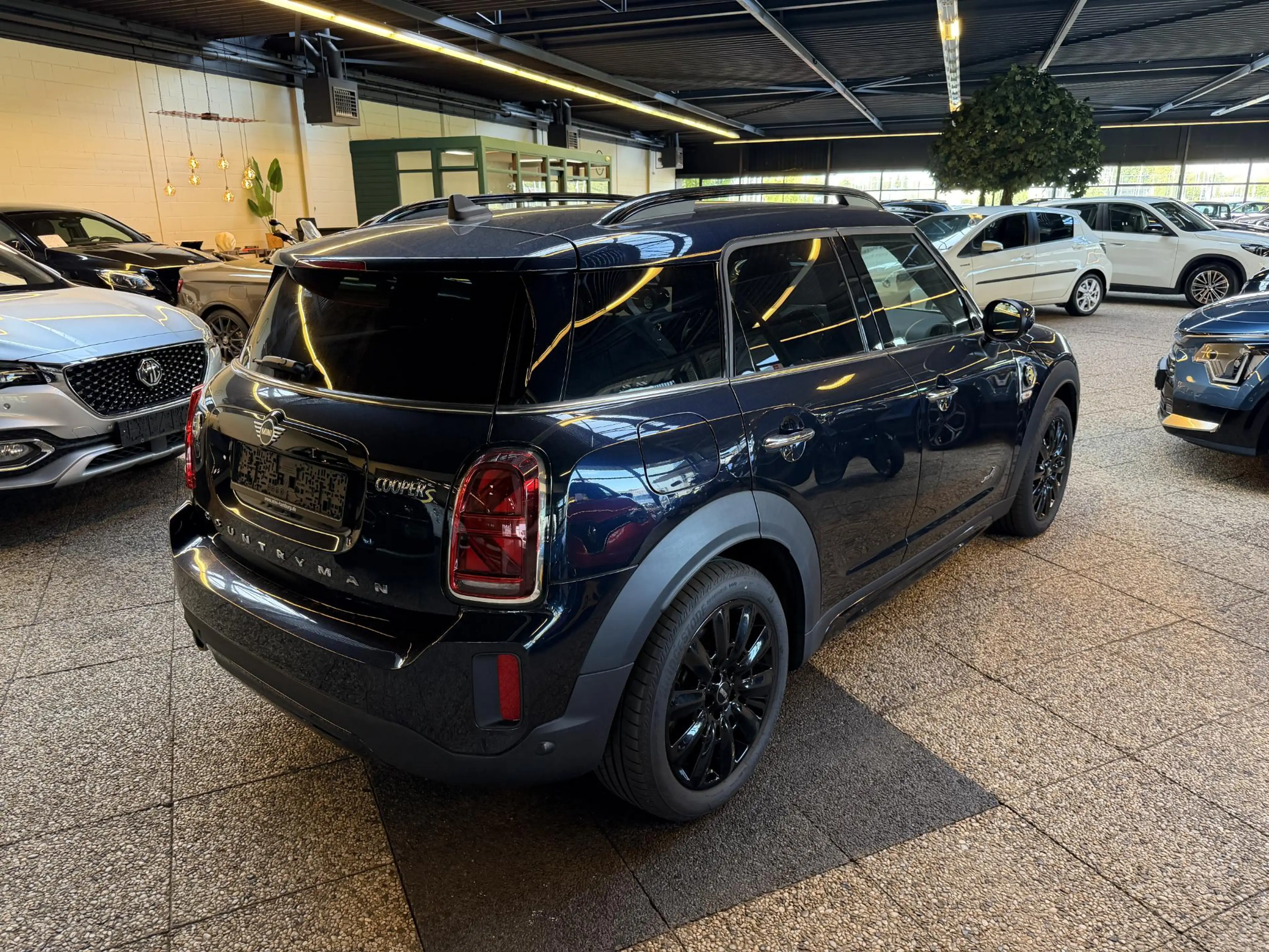 MINI Cooper SE Countryman 1.5 ALL4 Essential | HUD | Pano | Memory | Leder | — photo 5