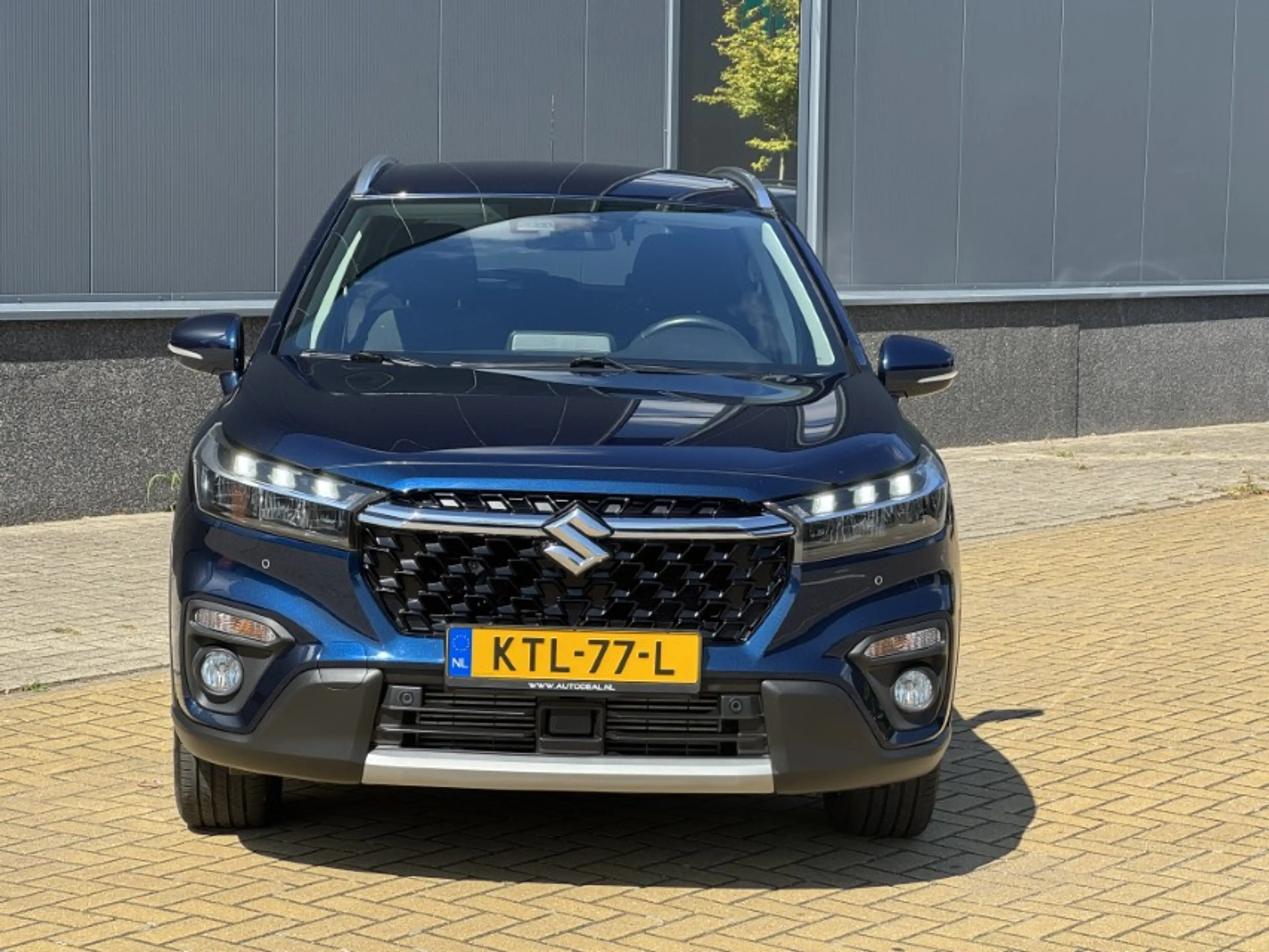 Suzuki S-Cross 1.4 Boosterjet Style Smart Hybrid — photo 2