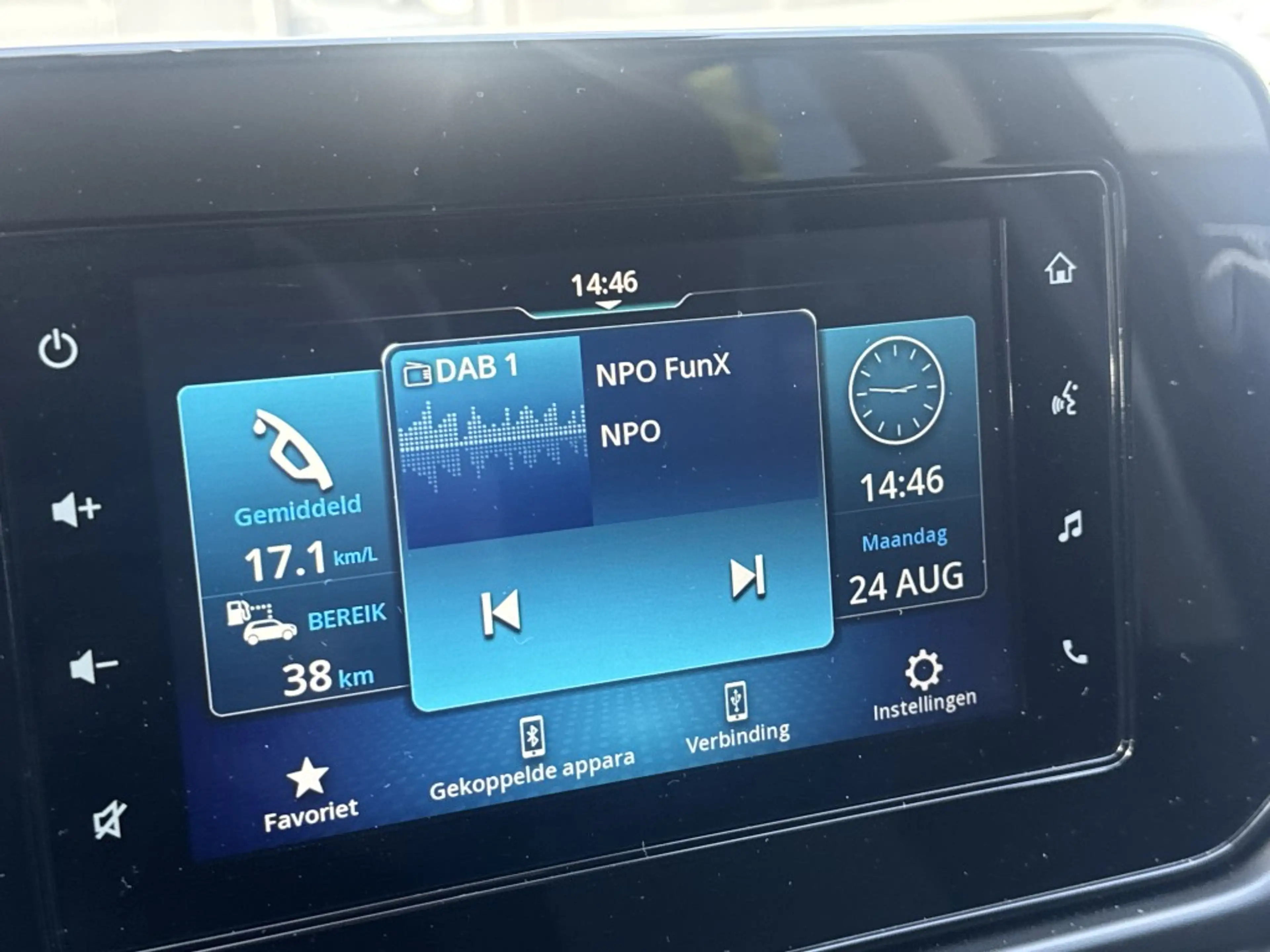 Suzuki S-Cross 1.4 Boosterjet Style Smart Hybrid — photo 11