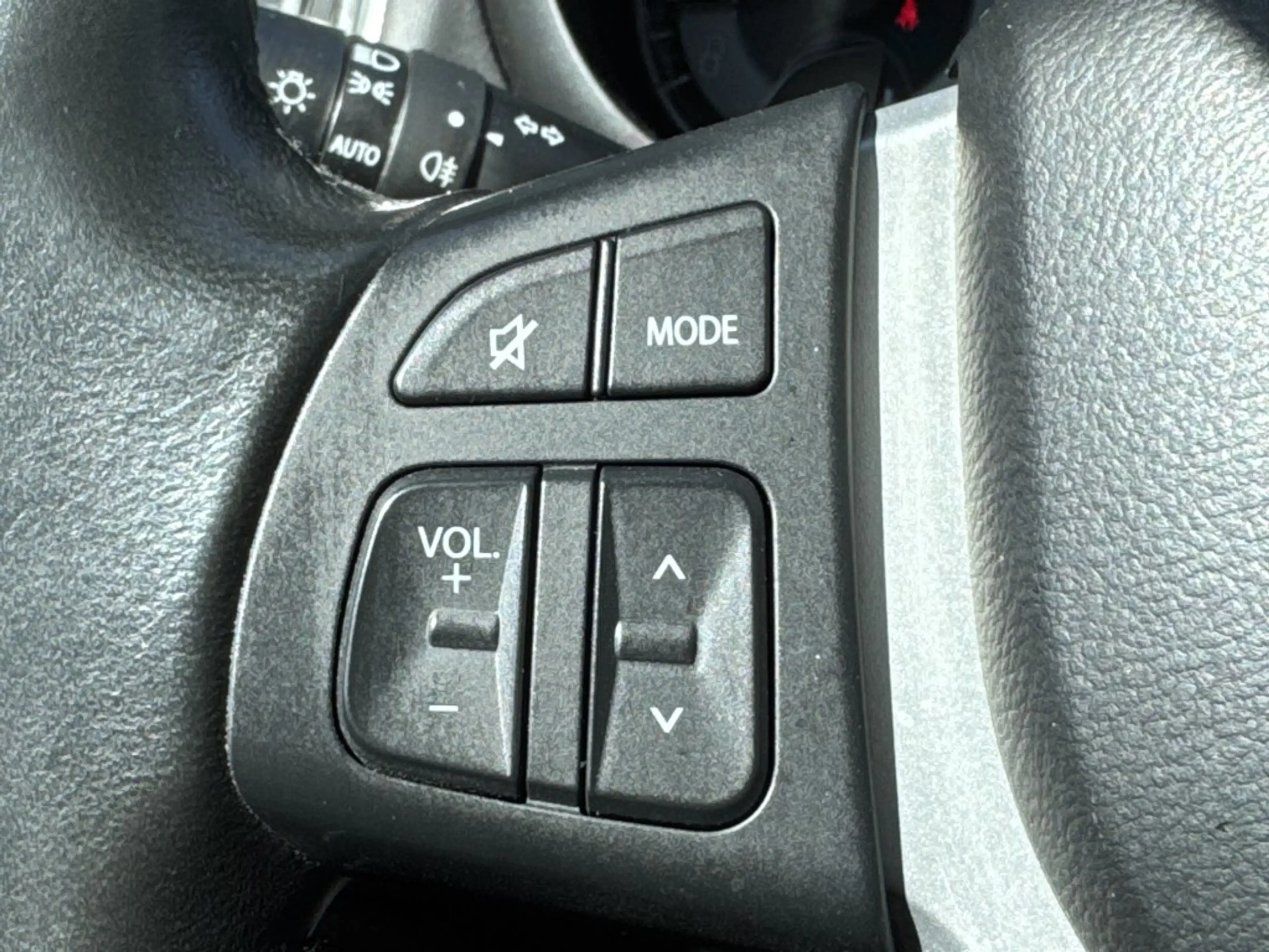 Suzuki S-Cross 1.4 Boosterjet Style Smart Hybrid — photo 17