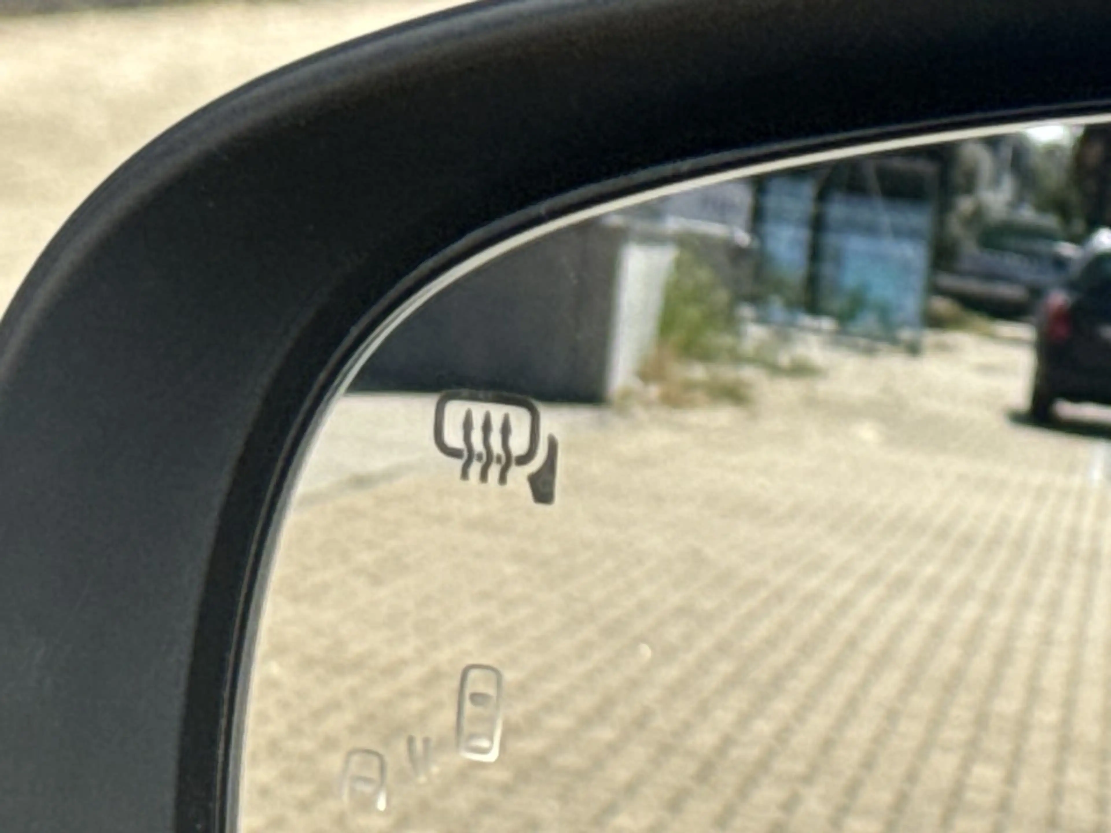 Suzuki S-Cross 1.4 Boosterjet Style Smart Hybrid — photo 22