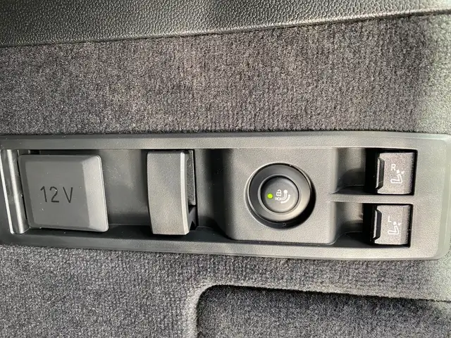BMW Ix view 13