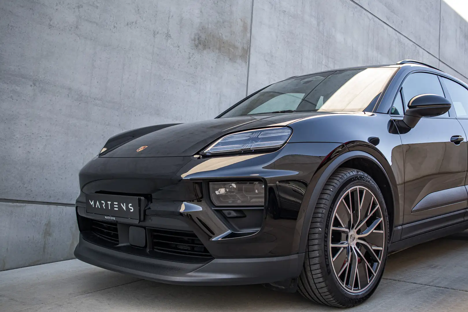 Porsche Macan e-Macan 100 kWh 4 Negro - 2