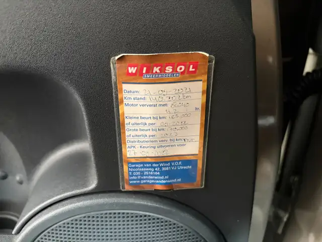 Mitsubishi Colt view 17