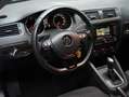 Volkswagen Jetta VI 2.0 TDI | NAVI | TEMPOM | BIXENON | PDC Schwarz - thumbnail 10