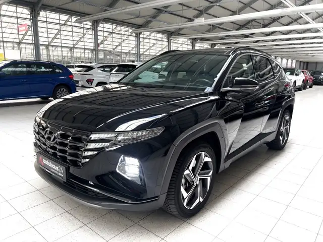 Hyundai Tucson view 3