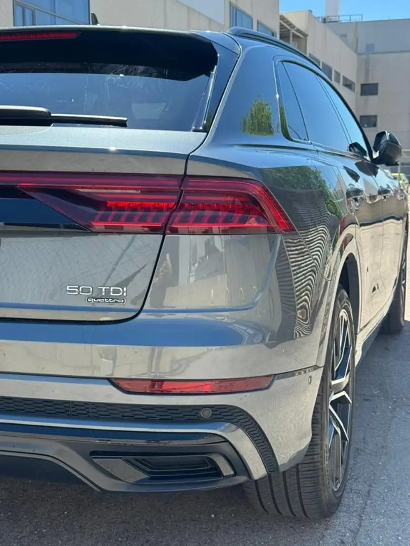 Audi Q8 50 TDI 210kW Black L quattro tiptronic Gris - 1