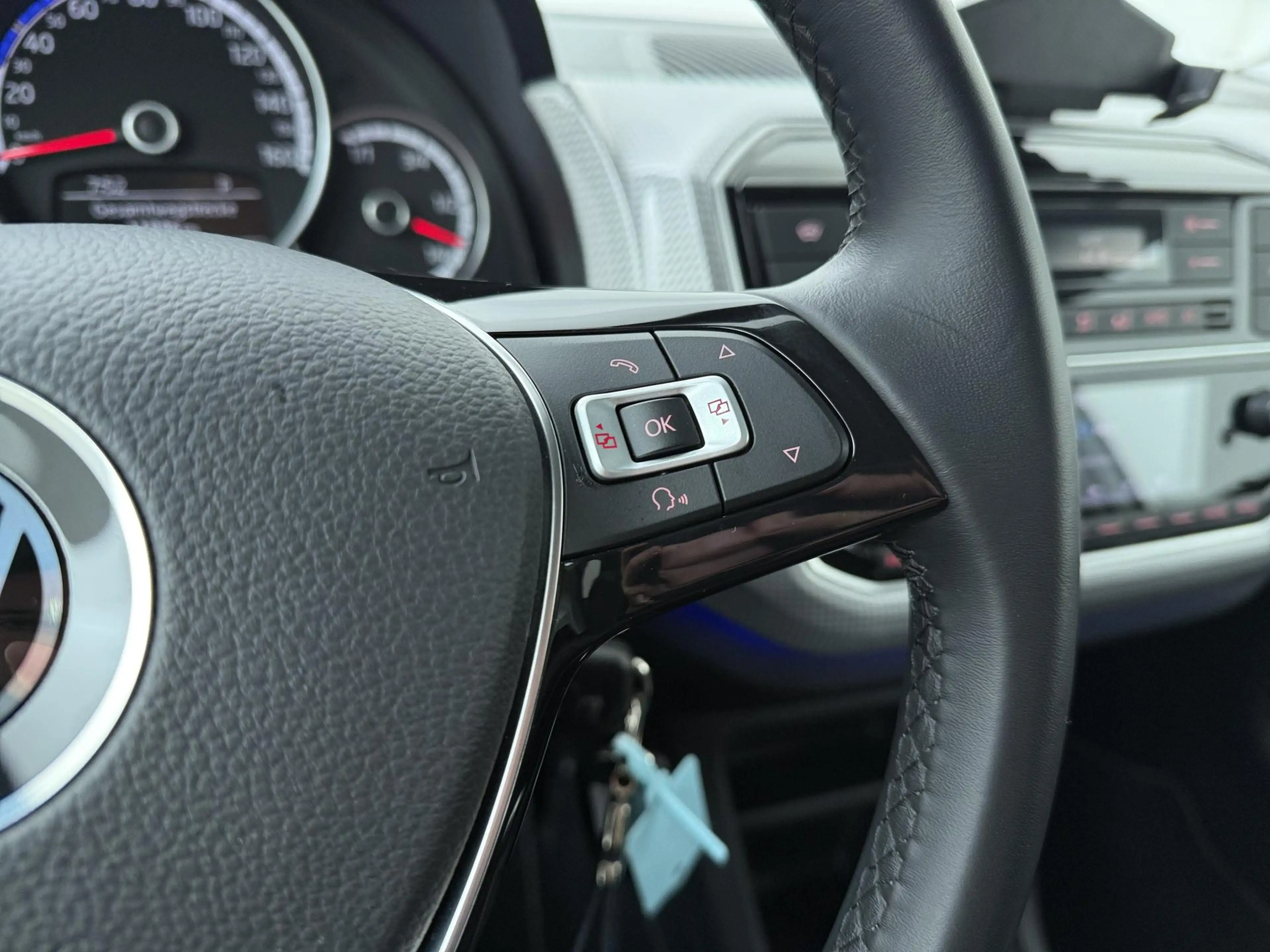 Volkswagen e-up! e-up! | 83 PK | SoH 89% | Automaat | Achteruitrijc — photo 10