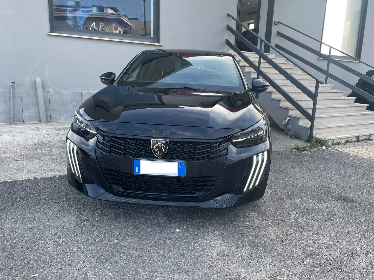 Peugeot 208 208 1.2 puretech GT Nero - 1