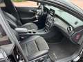 Mercedes-Benz CLA 200 CLA 200 d 7G-DCT AMG Line Zwart - thumbnail 4