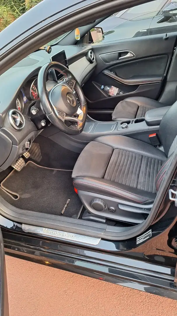 Mercedes-Benz CLA 200 CLA 200 d 7G-DCT AMG Line Noir - 1