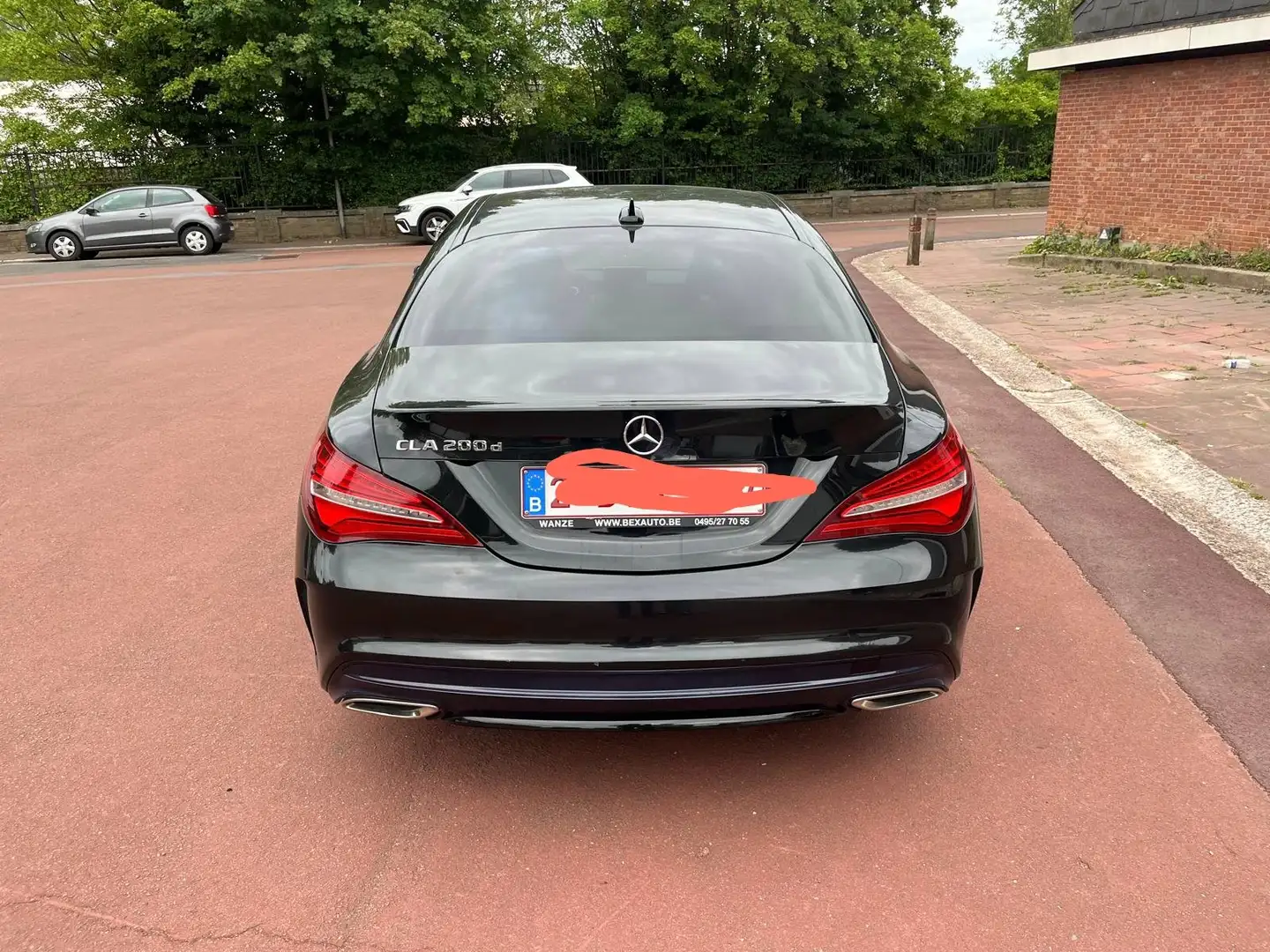 Mercedes-Benz CLA 200 CLA 200 d 7G-DCT AMG Line Zwart - 1