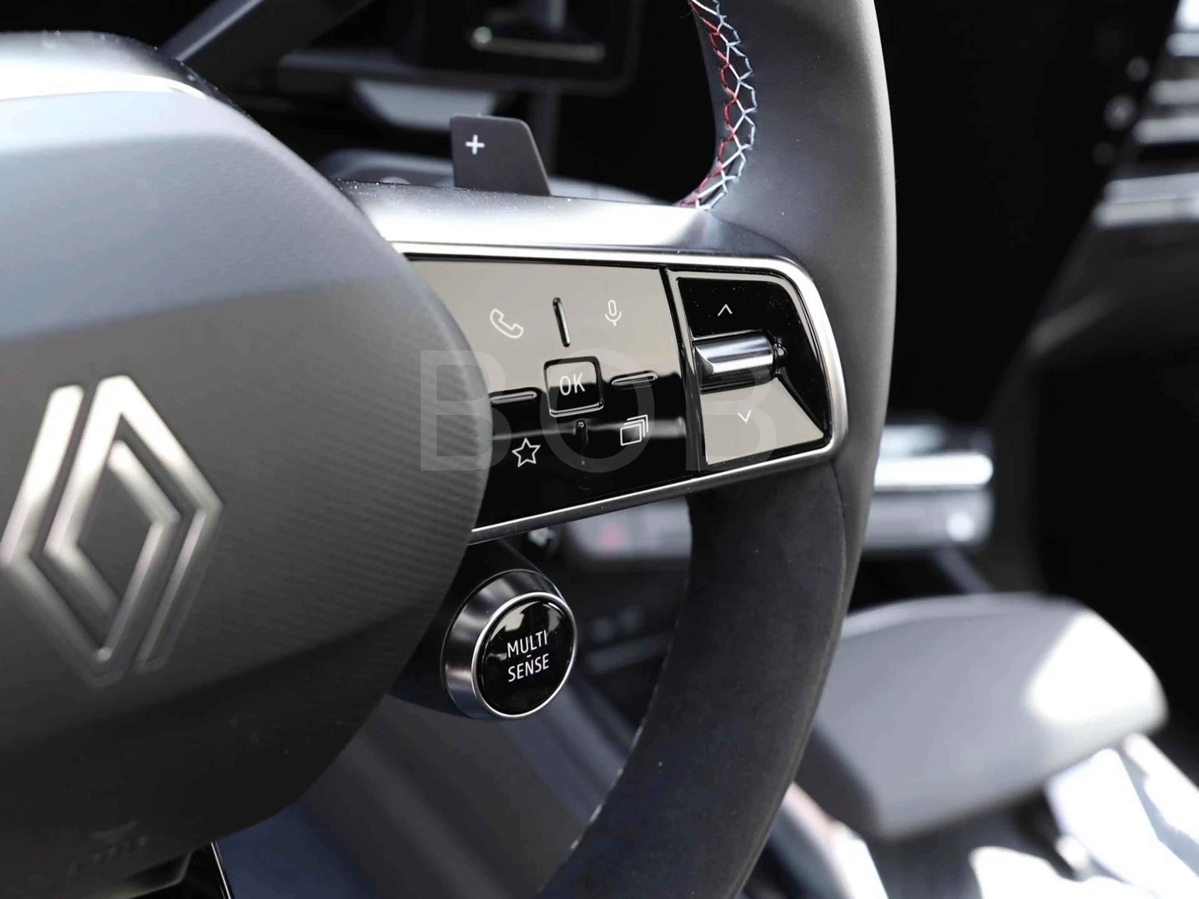 Renault Rafale Atelier Alpine Pl.-in Hybrid 300  PANO — photo 9