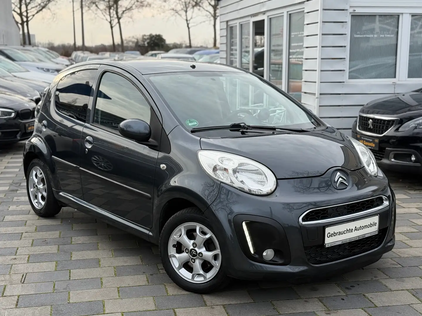 Citroen C1 1.0 SELECTION LED∗Automatik Klima 5Türe 1Hand Grau - 1