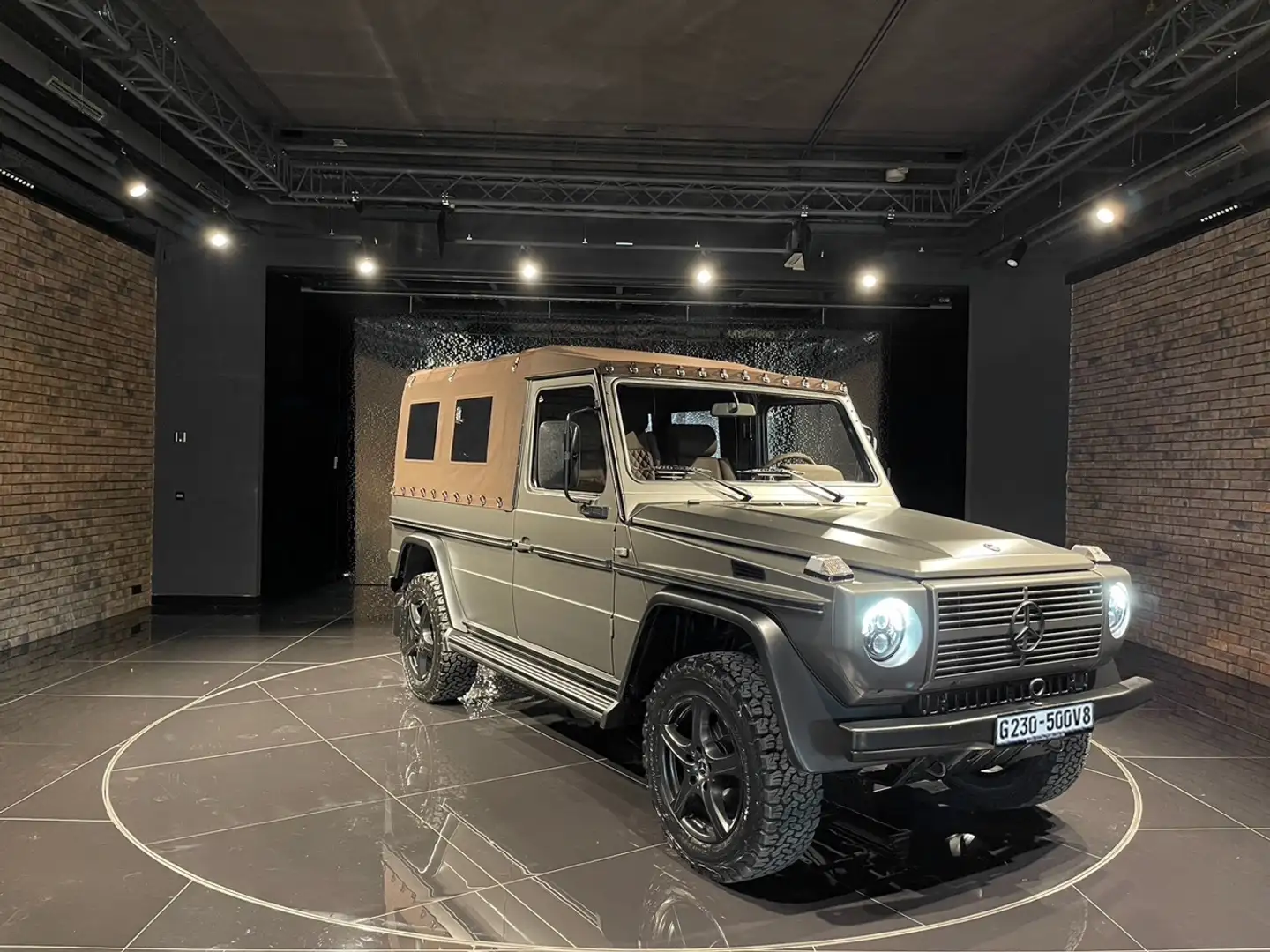Mercedes-Benz G 500 Neu  G 500 V 8 Cabrio langer Radstand Grey - 1