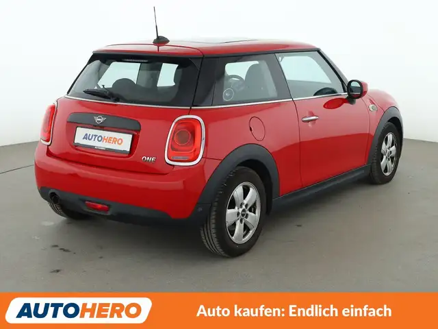 Mini Hatch view 6