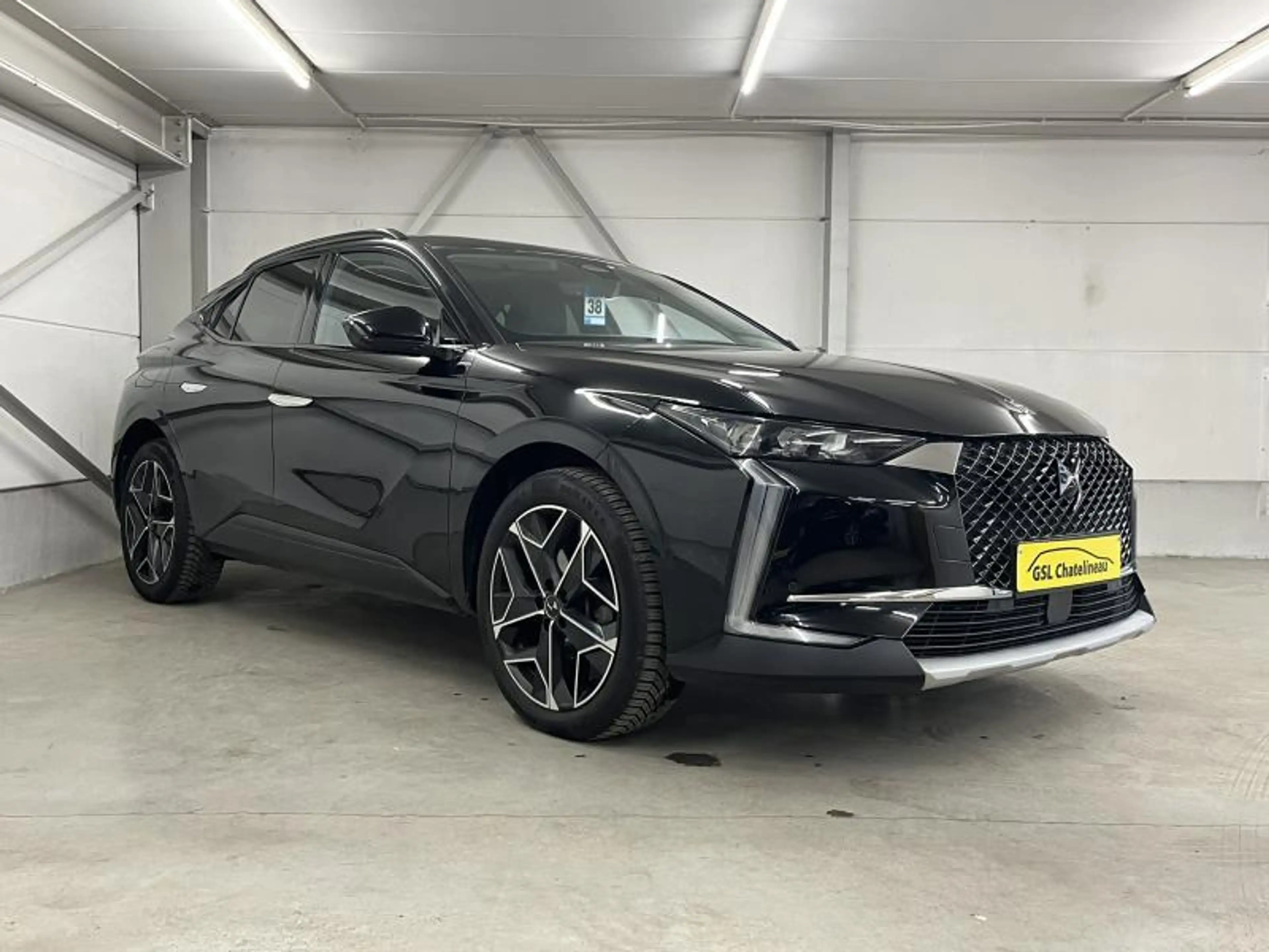 DS Automobiles DS 4 1.2i 130cv TROCADERO Navi/Carplay/Caméra/Clim — photo 4