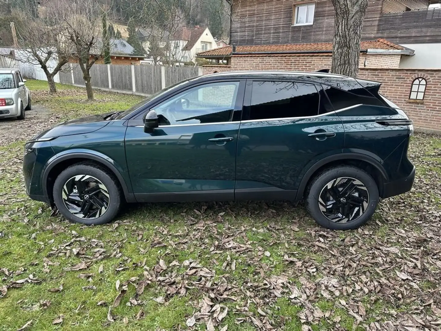 Nissan Qashqai N-Connecta+  ePower Grün - 1