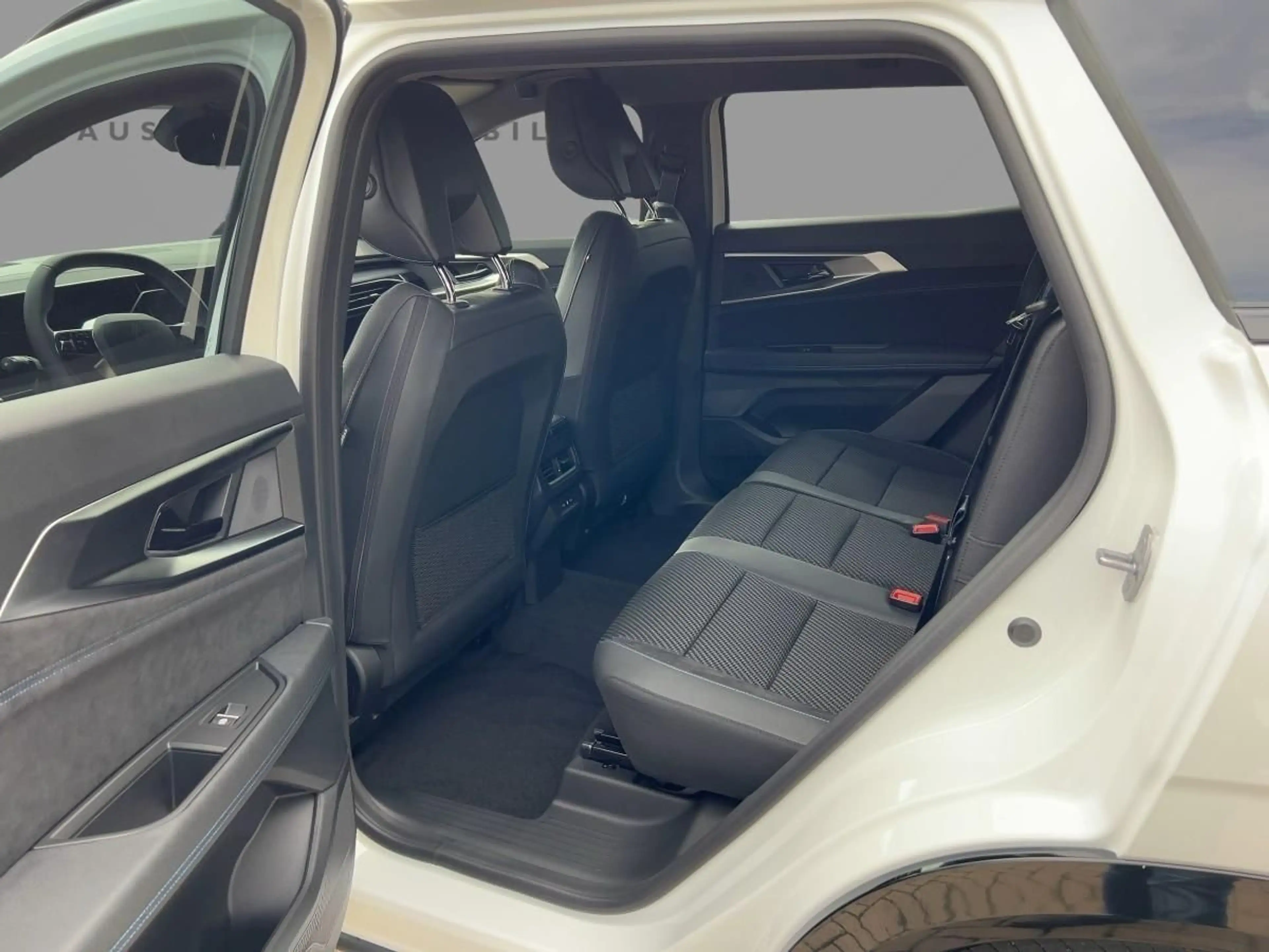 Renault Espace VI 1.2 Full 200 Esprit Alpine E-Tech CAM — photo 9