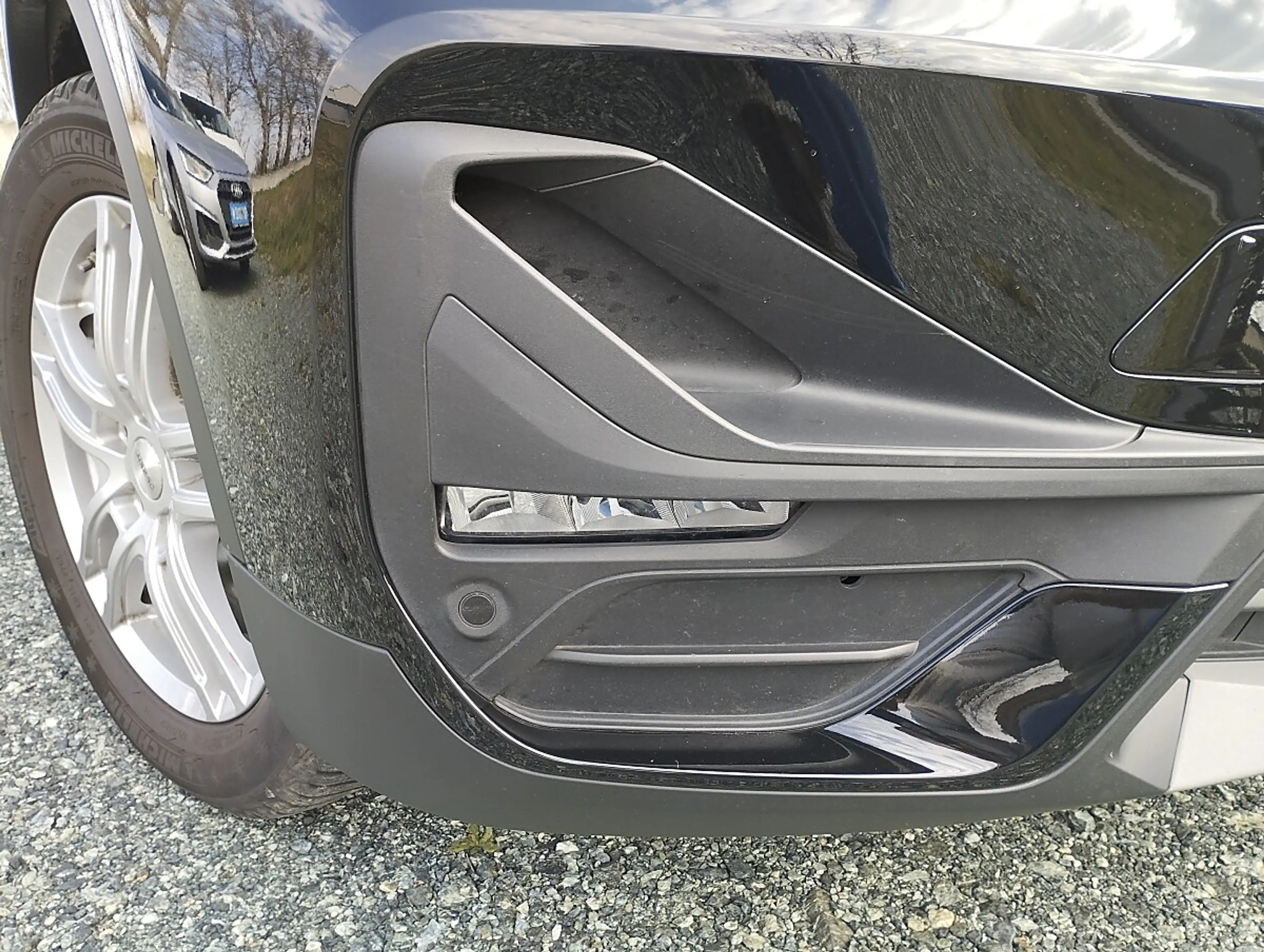 BMW X1 sDrive18d Aut.Anhängevorr,+4xAlu+WR,Head-up-Dis... — photo 6