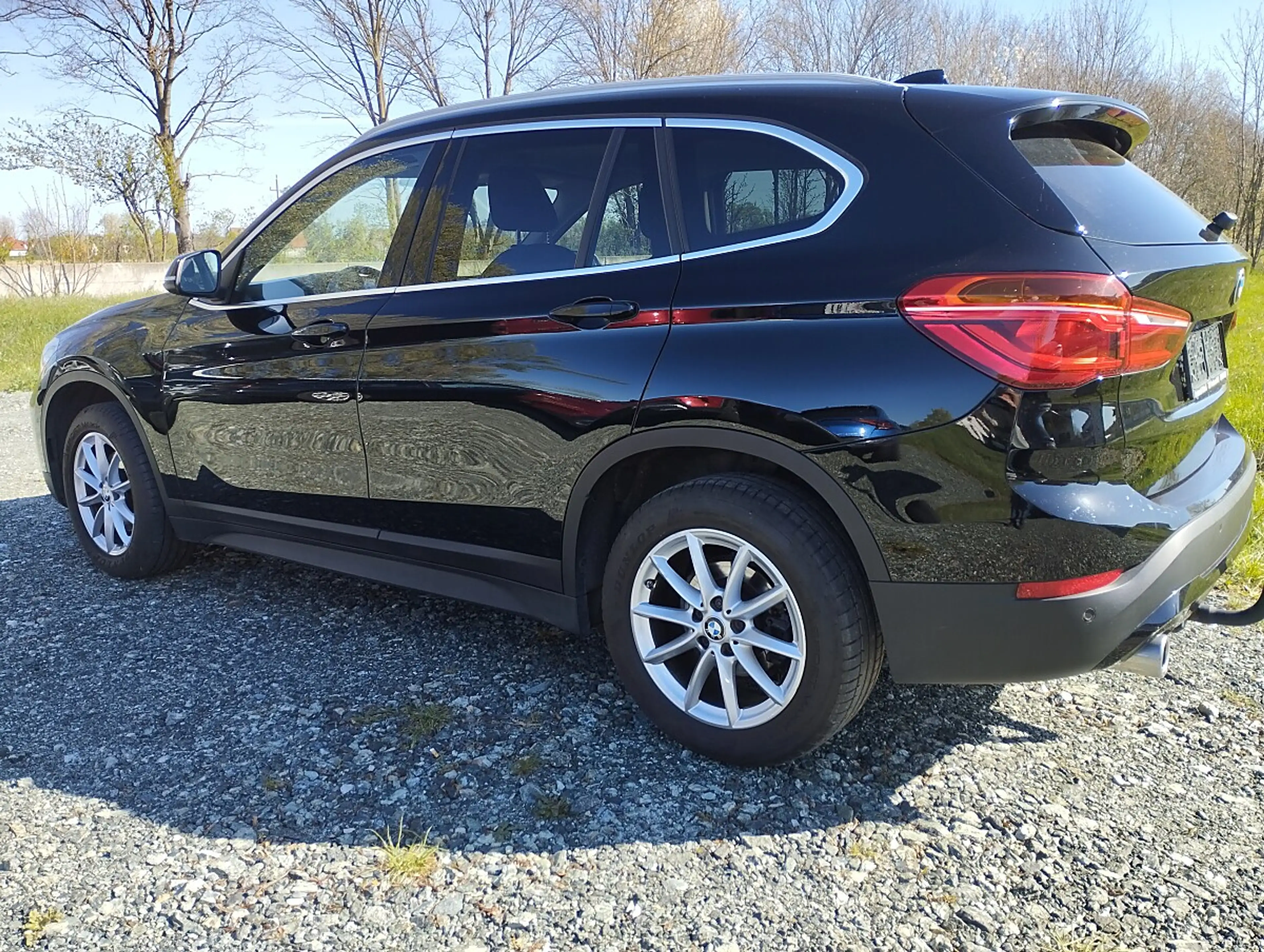 BMW X1 sDrive18d Aut.Anhängevorr,+4xAlu+WR,Head-up-Dis... — photo 10