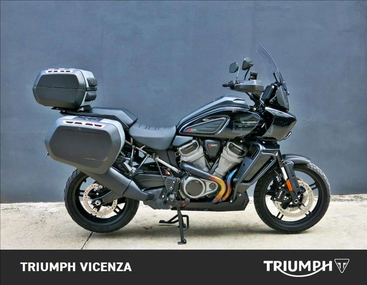 Harley-Davidson Pan America Special ARH Vivid Black