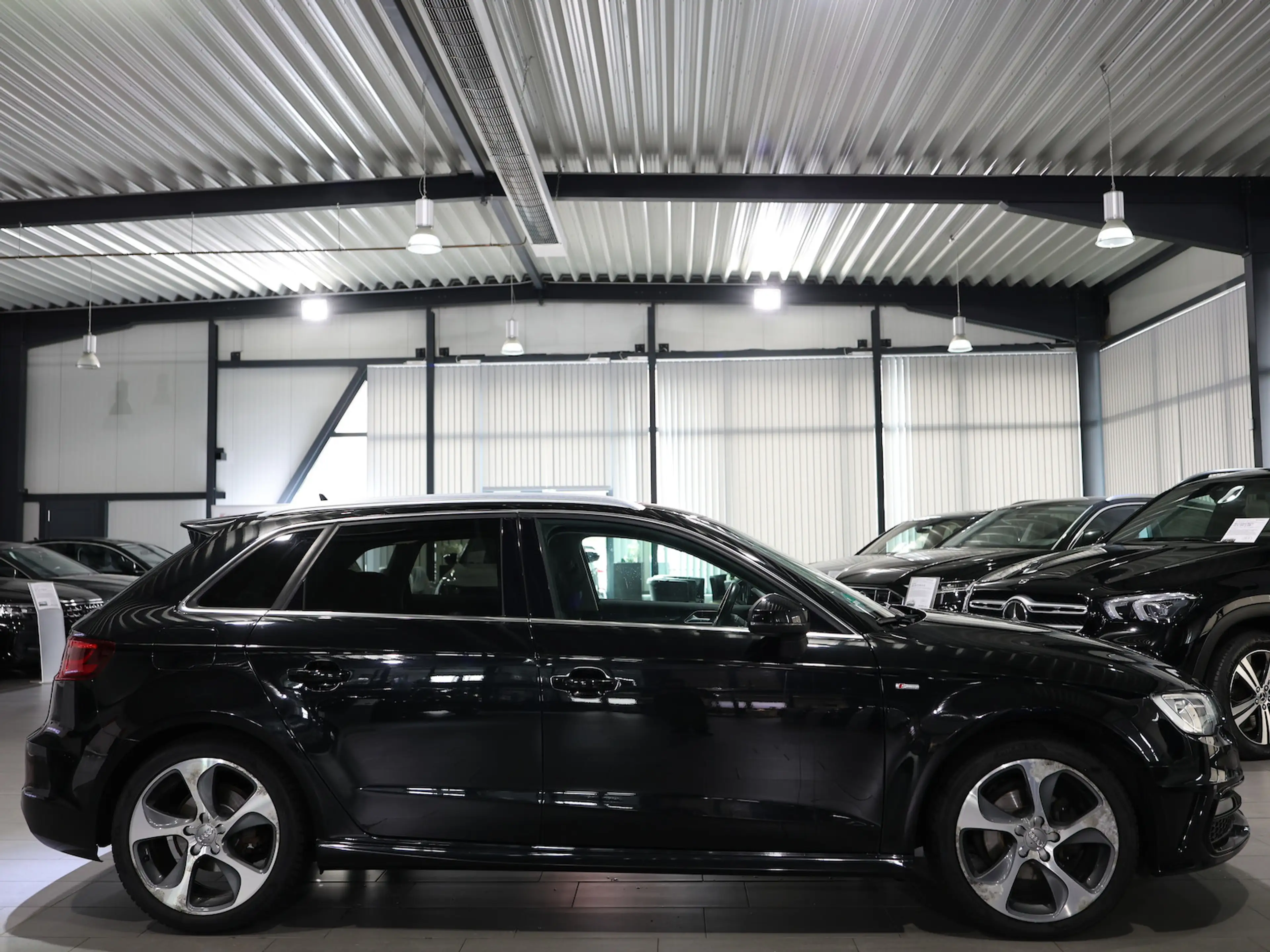 Audi A3 SPORTBACK 1.4 TSI ULTRA S-LINE SELECTION — photo 8