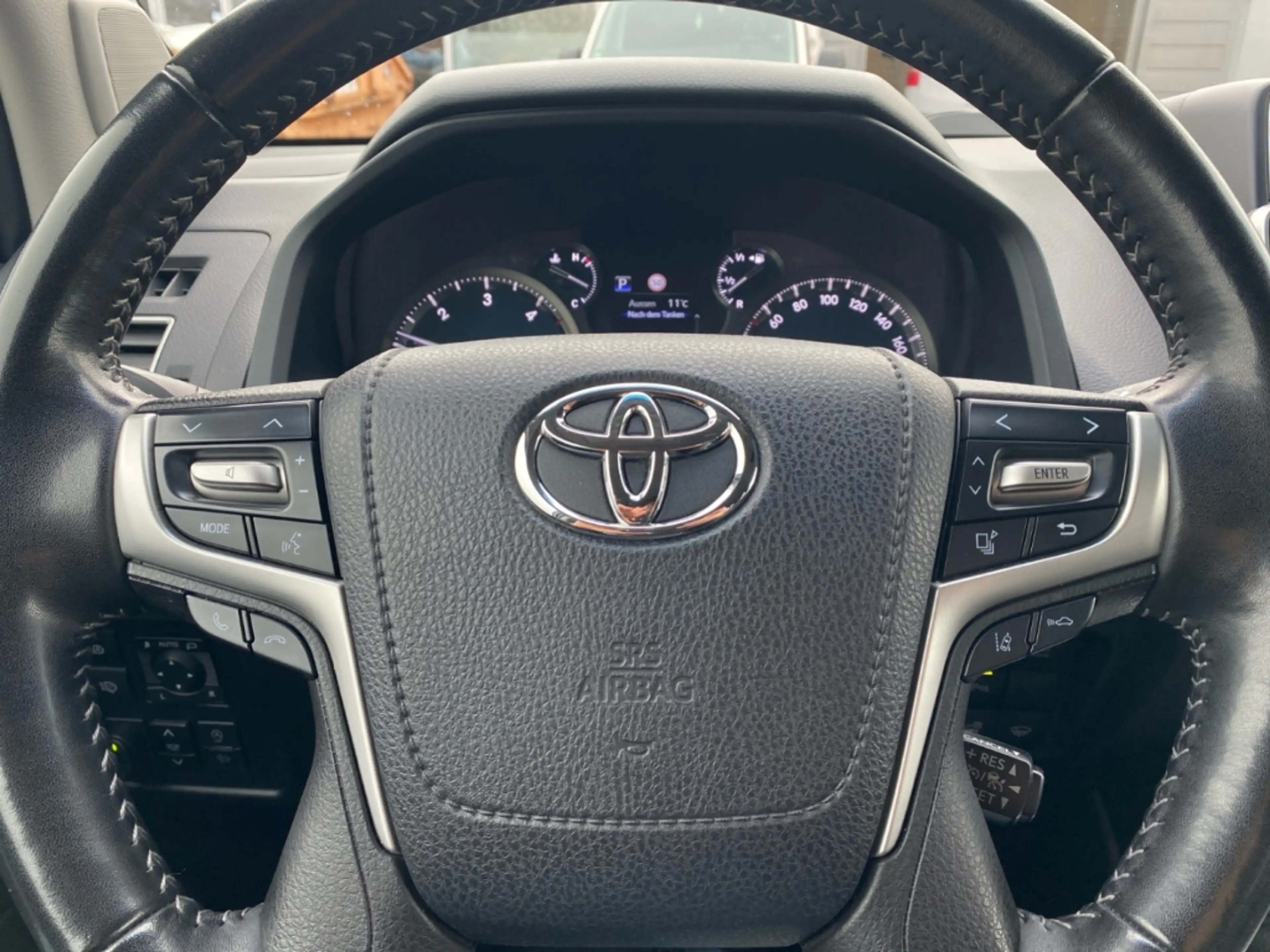 Toyota Land Cruiser Executive 2.8 D-4D Automatik *360°*CarPlay*LED* — photo 13