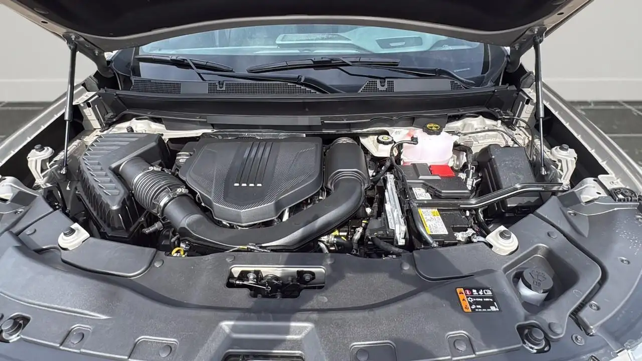 GMC Acadia снимка GMC Acadia