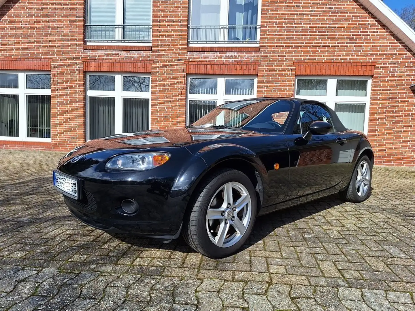 Mazda MX-5 MX 5 1.8 MZR Energy Černá - 1