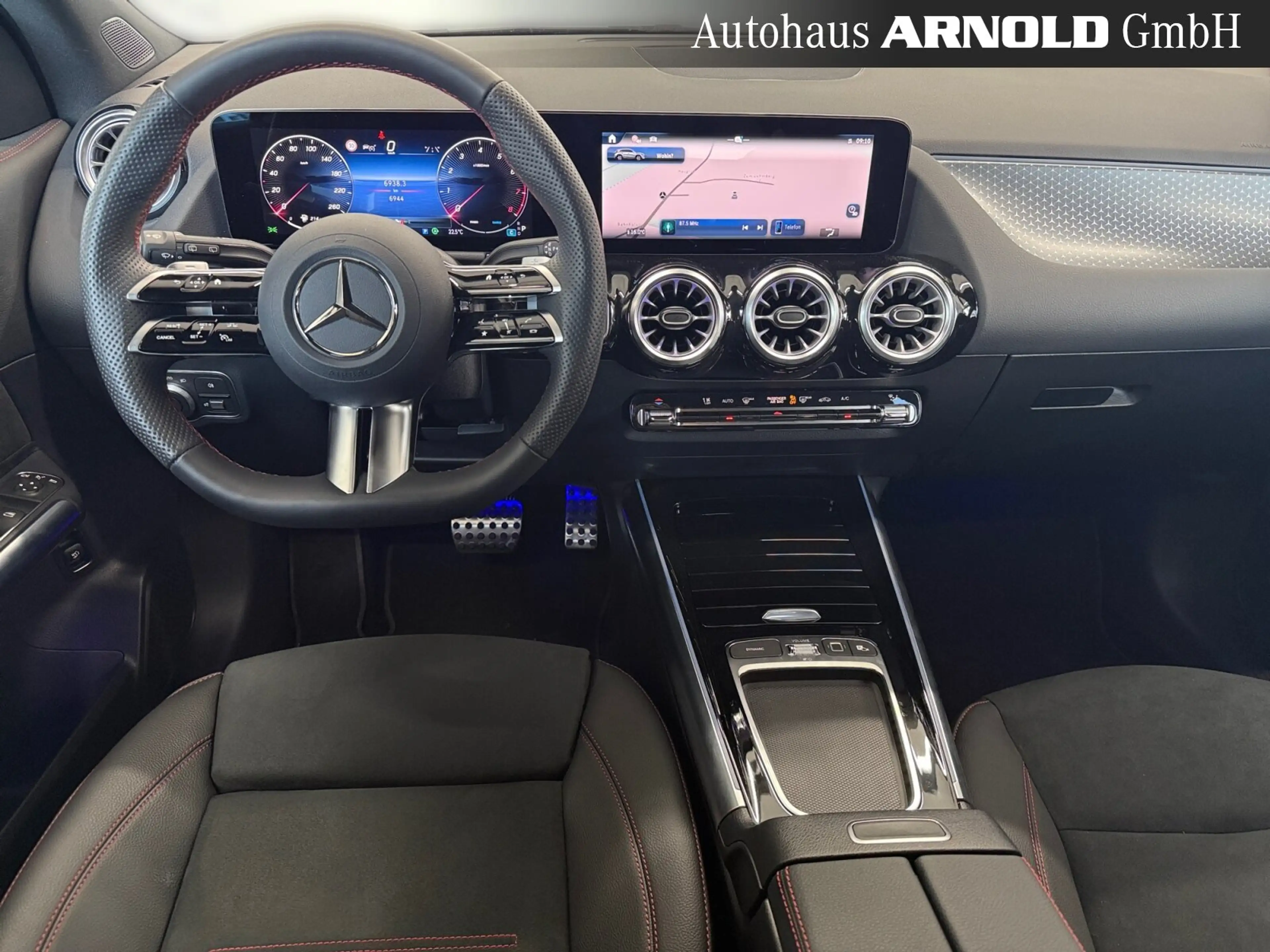 Mercedes-Benz GLA 220 GLA 220 4M AMG-Line DISTRONIC 360° Night-P. Navi — photo 8