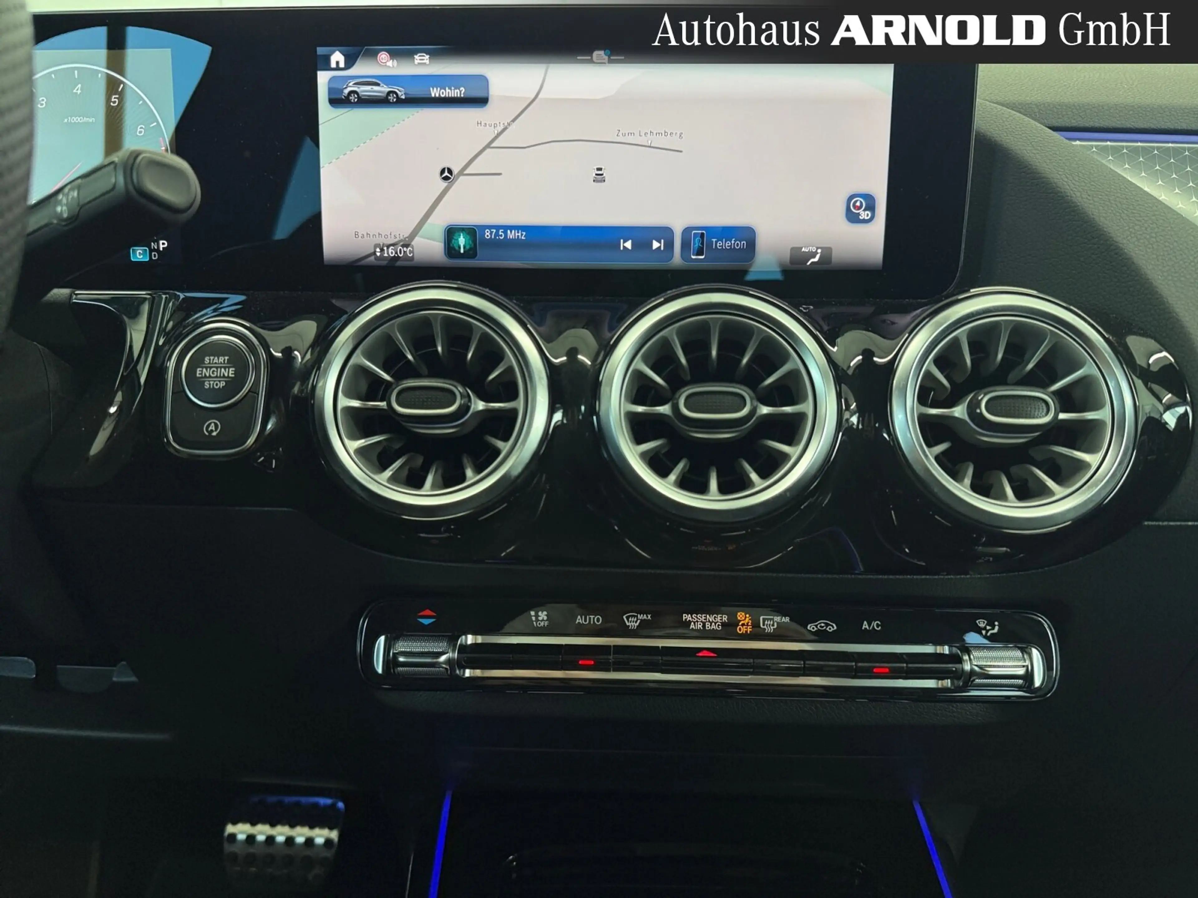 Mercedes-Benz GLA 220 GLA 220 4M AMG-Line DISTRONIC 360° Night-P. Navi — photo 10