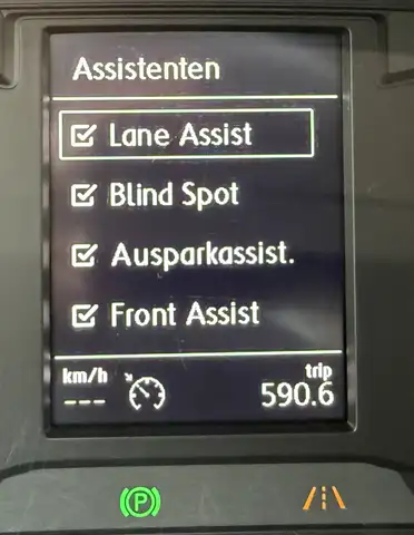 Volkswagen T-Roc view 12