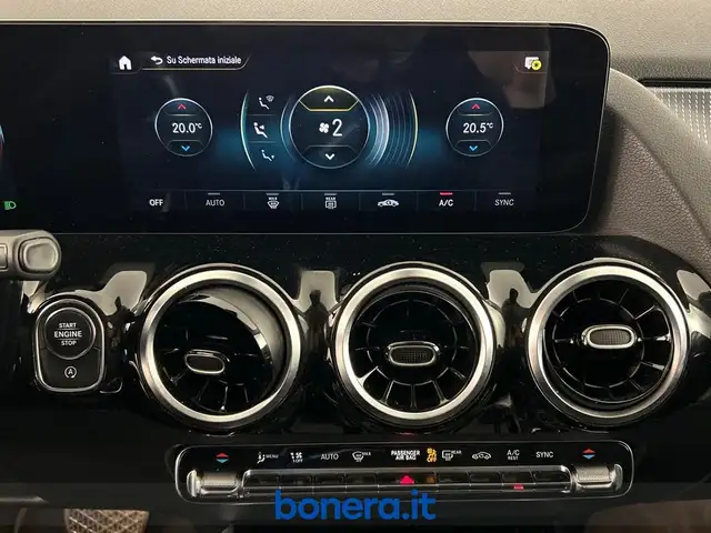 Mercedes-Benz B Class view 15