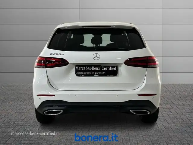Mercedes-Benz B Class view 5