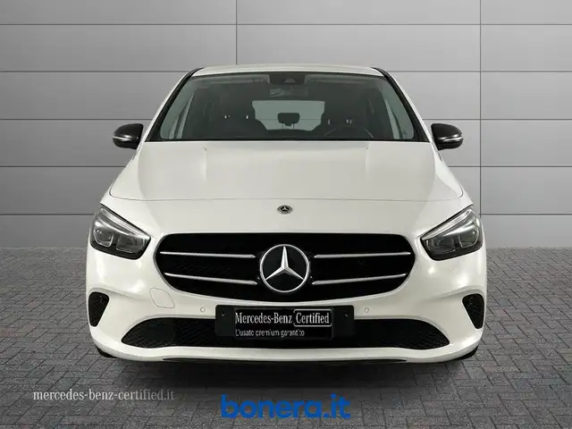 Mercedes-Benz B Class view 4