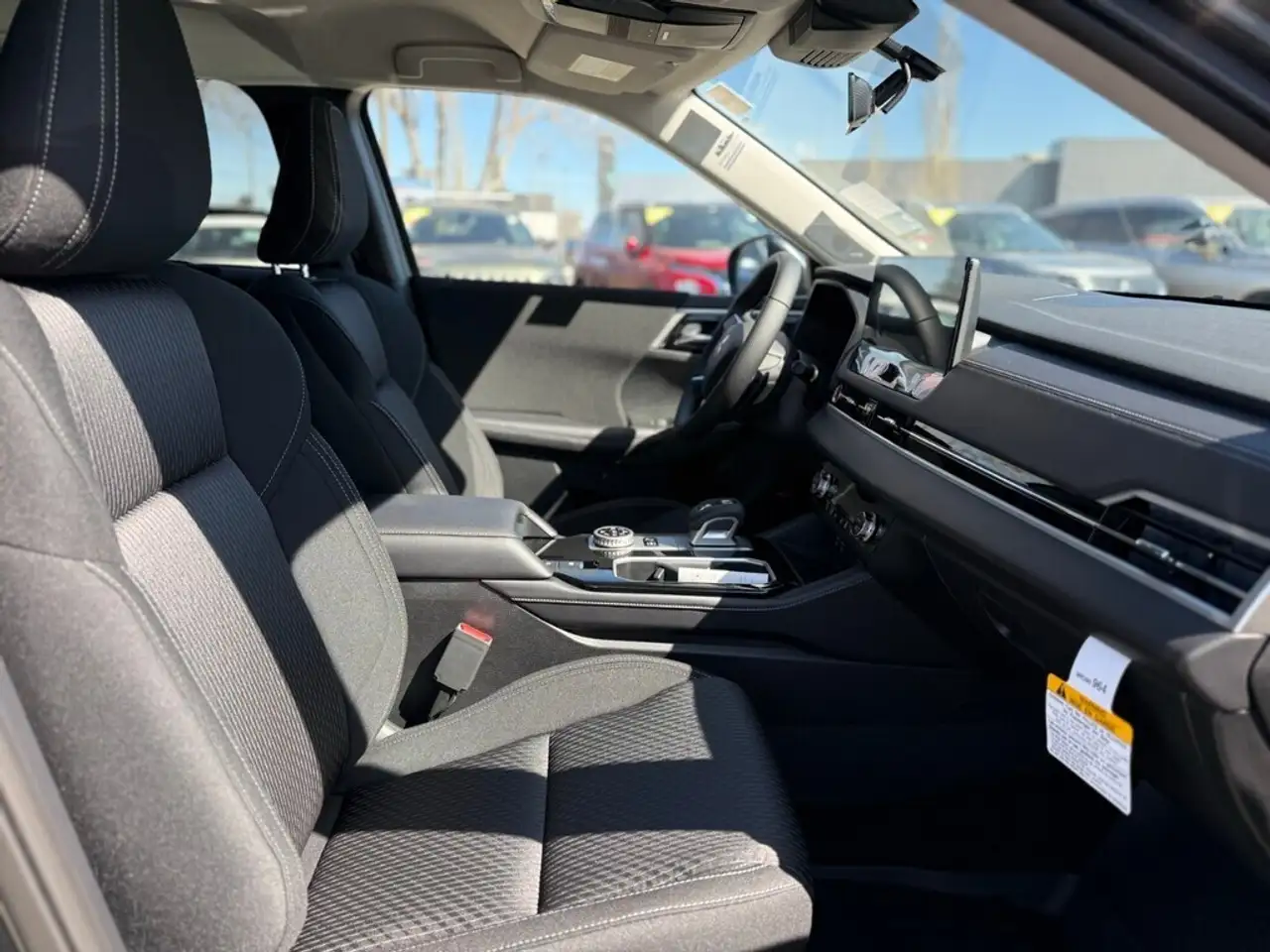Mitsubishi Outlander снимка Mitsubishi Outlander