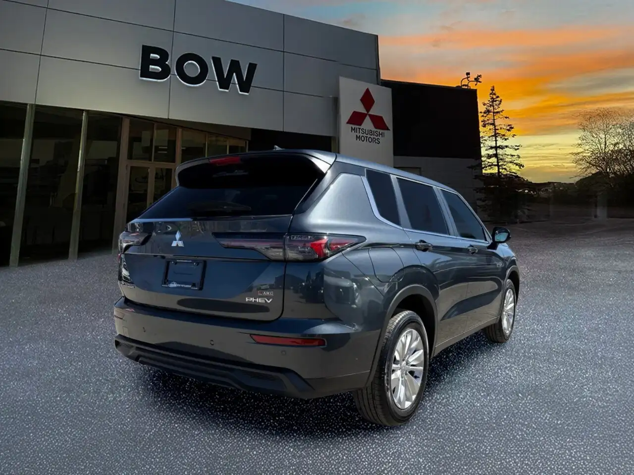 Mitsubishi Outlander снимка Mitsubishi Outlander