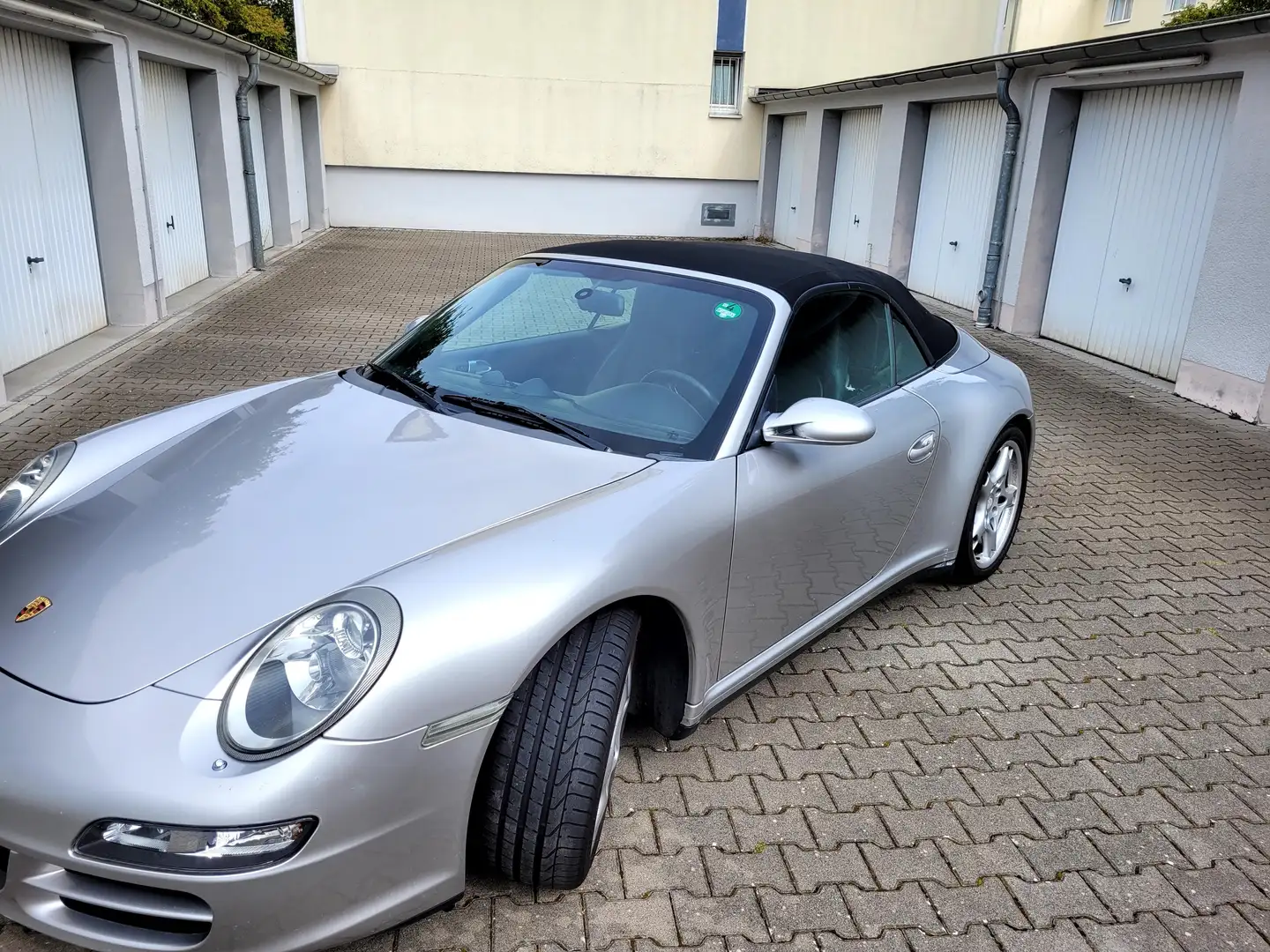 Porsche 911 4s Cabrio Silber - 2