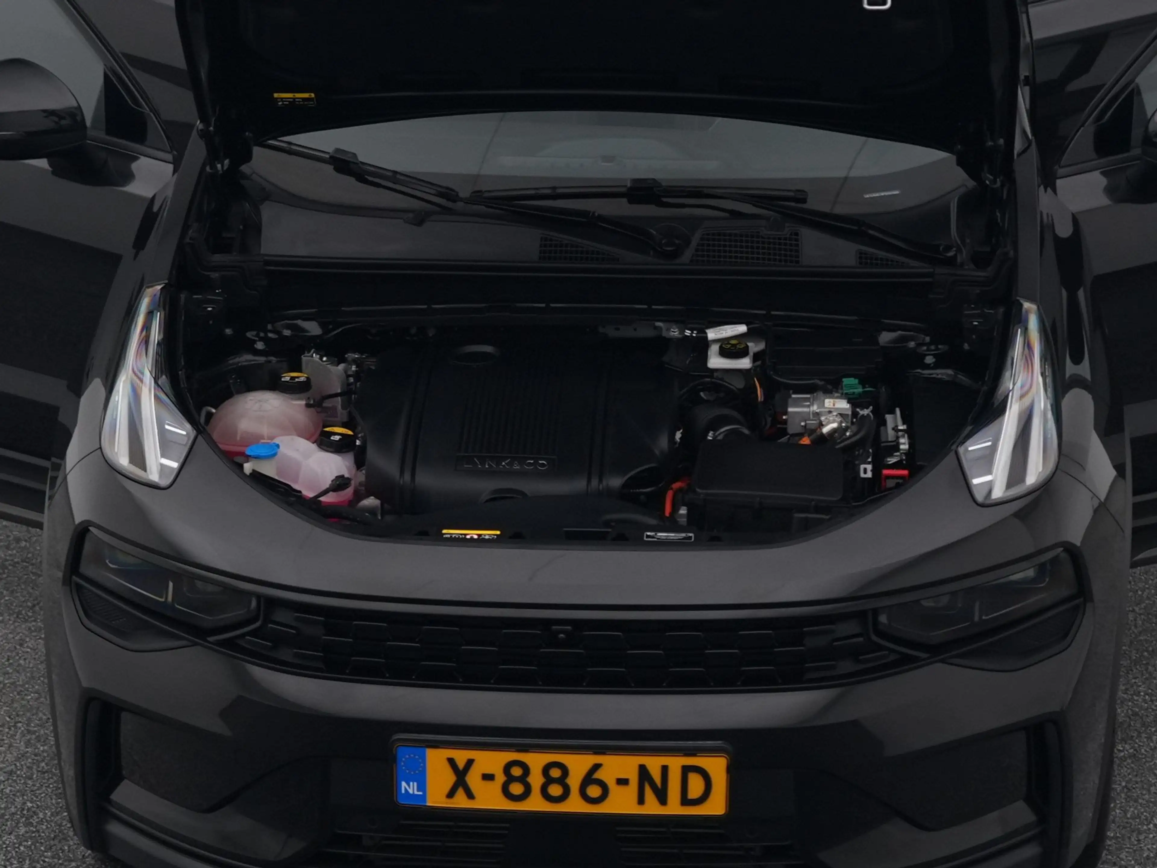 Lynk & Co 01 1.5 Plug-in Hybrid | 360° | BLACK | ZWARTE HEMEL | — photo 31