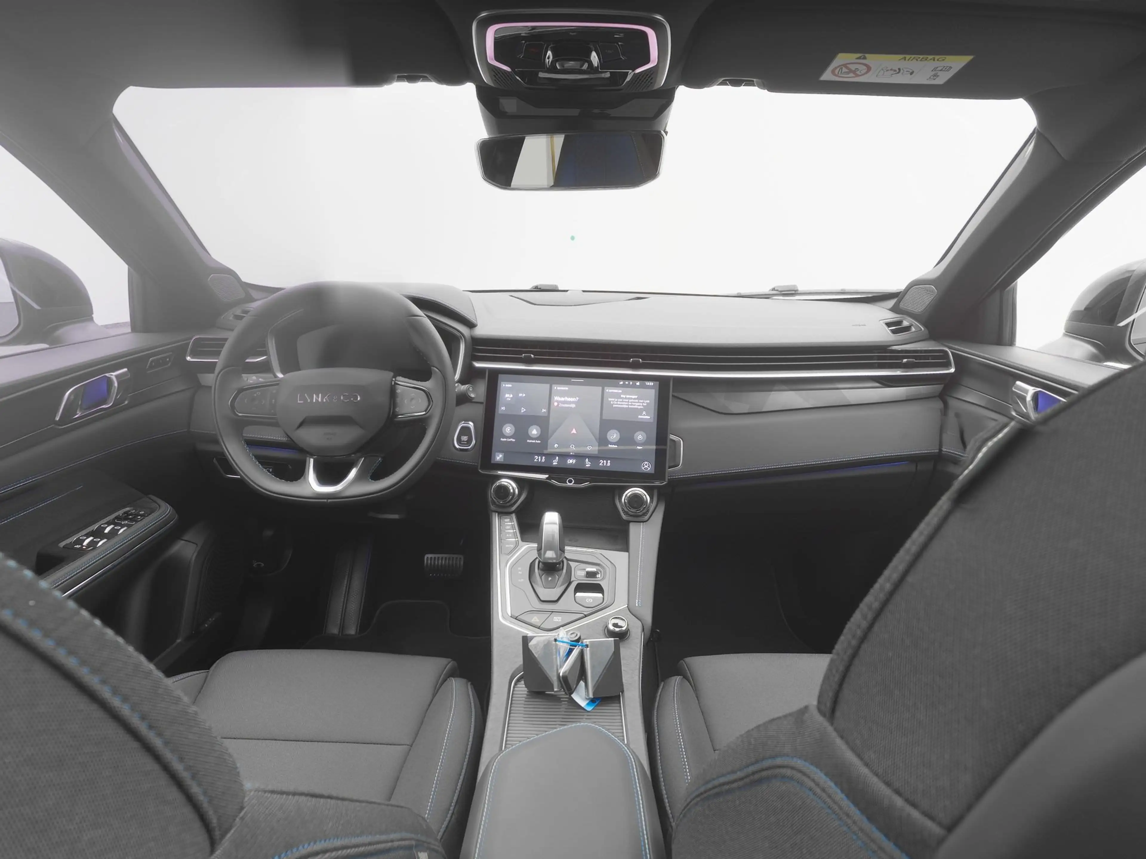 Lynk & Co 01 1.5 Plug-in Hybrid | 360° | BLACK | ZWARTE HEMEL | — photo 3