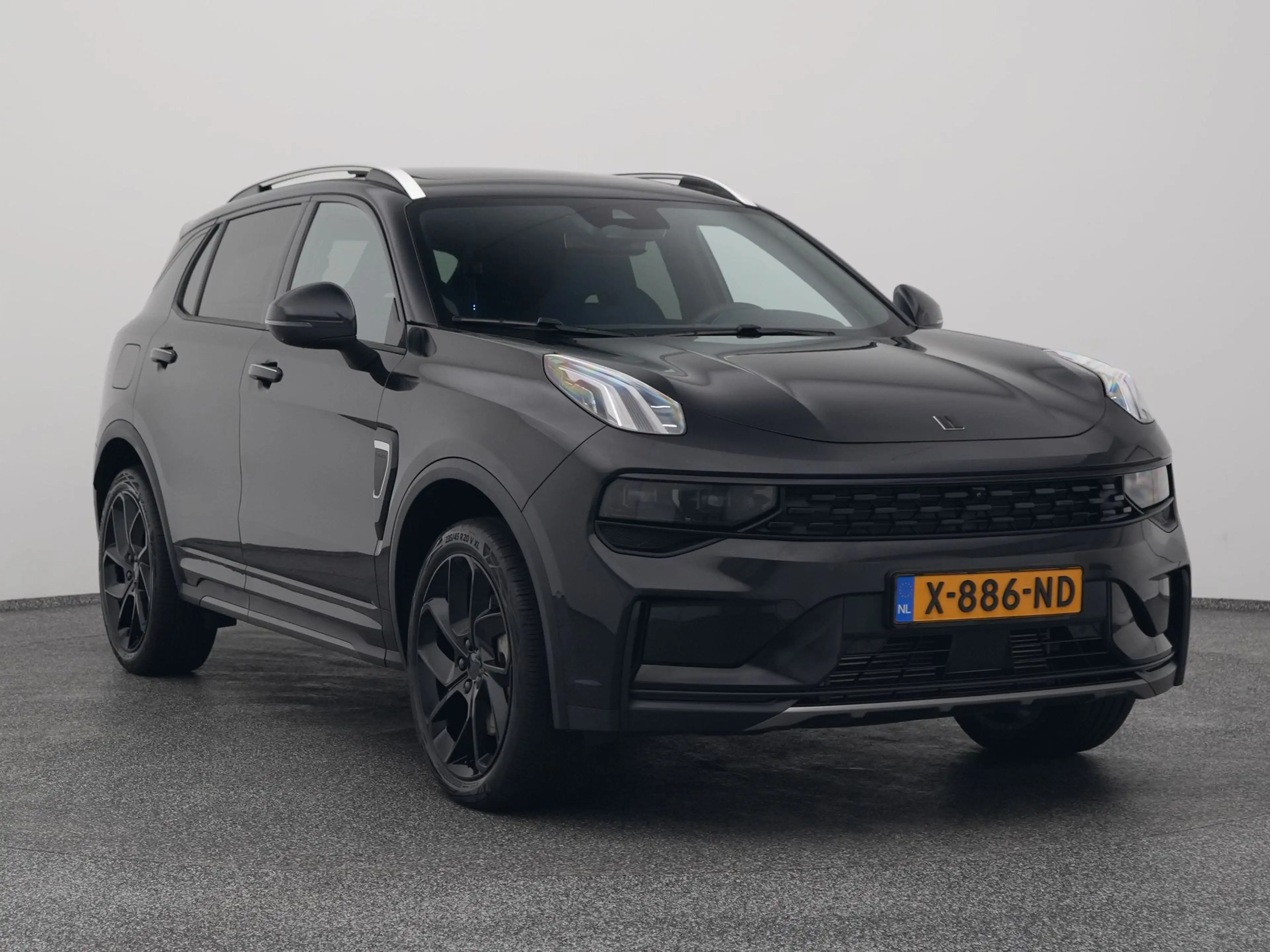 Lynk & Co 01 1.5 Plug-in Hybrid | 360° | BLACK | ZWARTE HEMEL | — photo 2